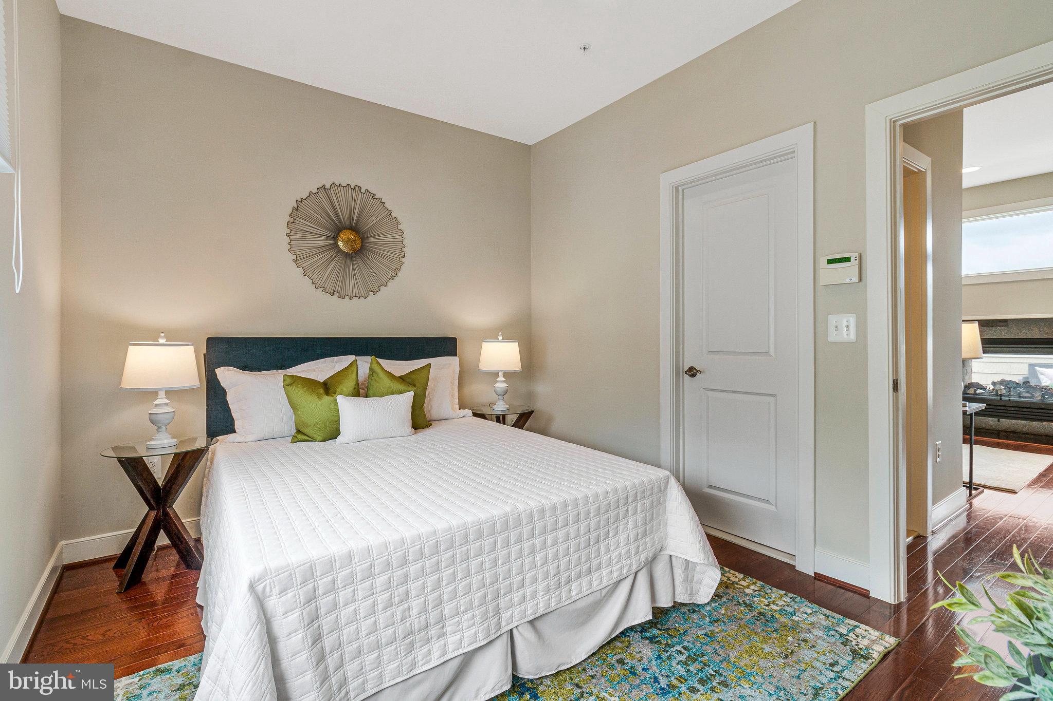 FOXHALL - Residential Lease