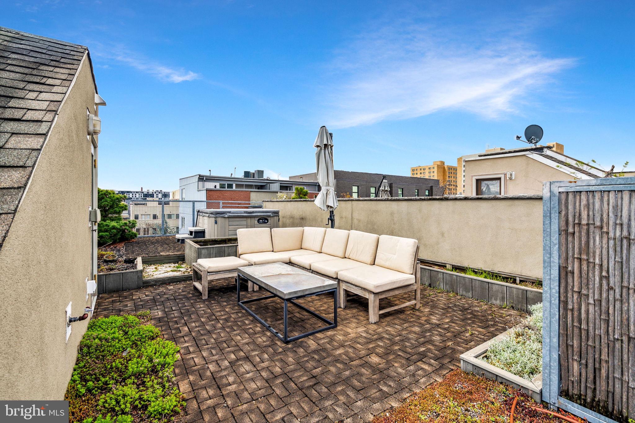 GRADUATE HOSPITAL - Residential