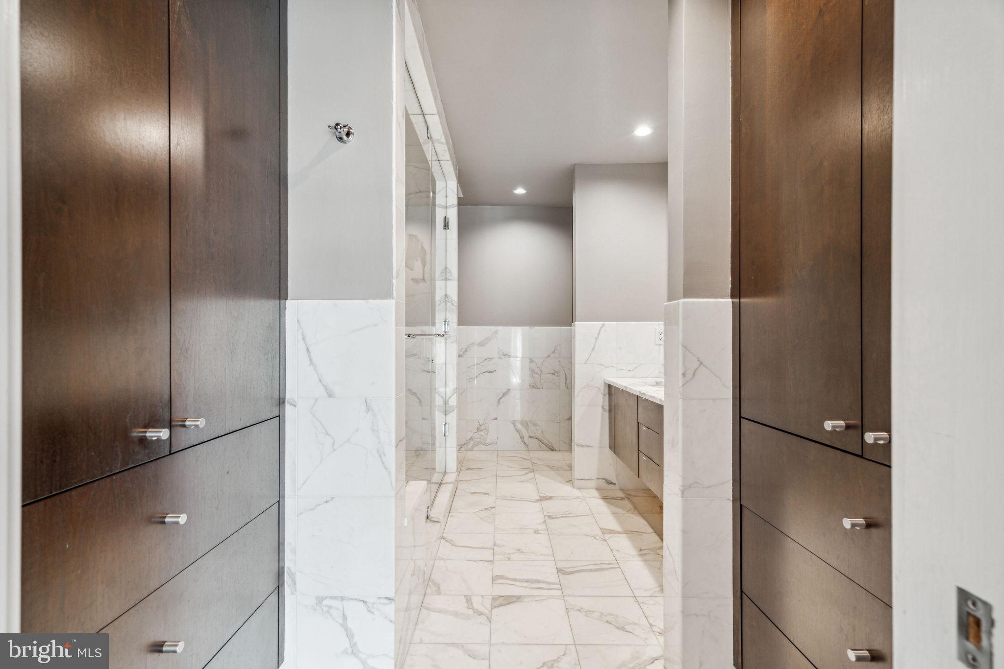 GRADUATE HOSPITAL - Residential