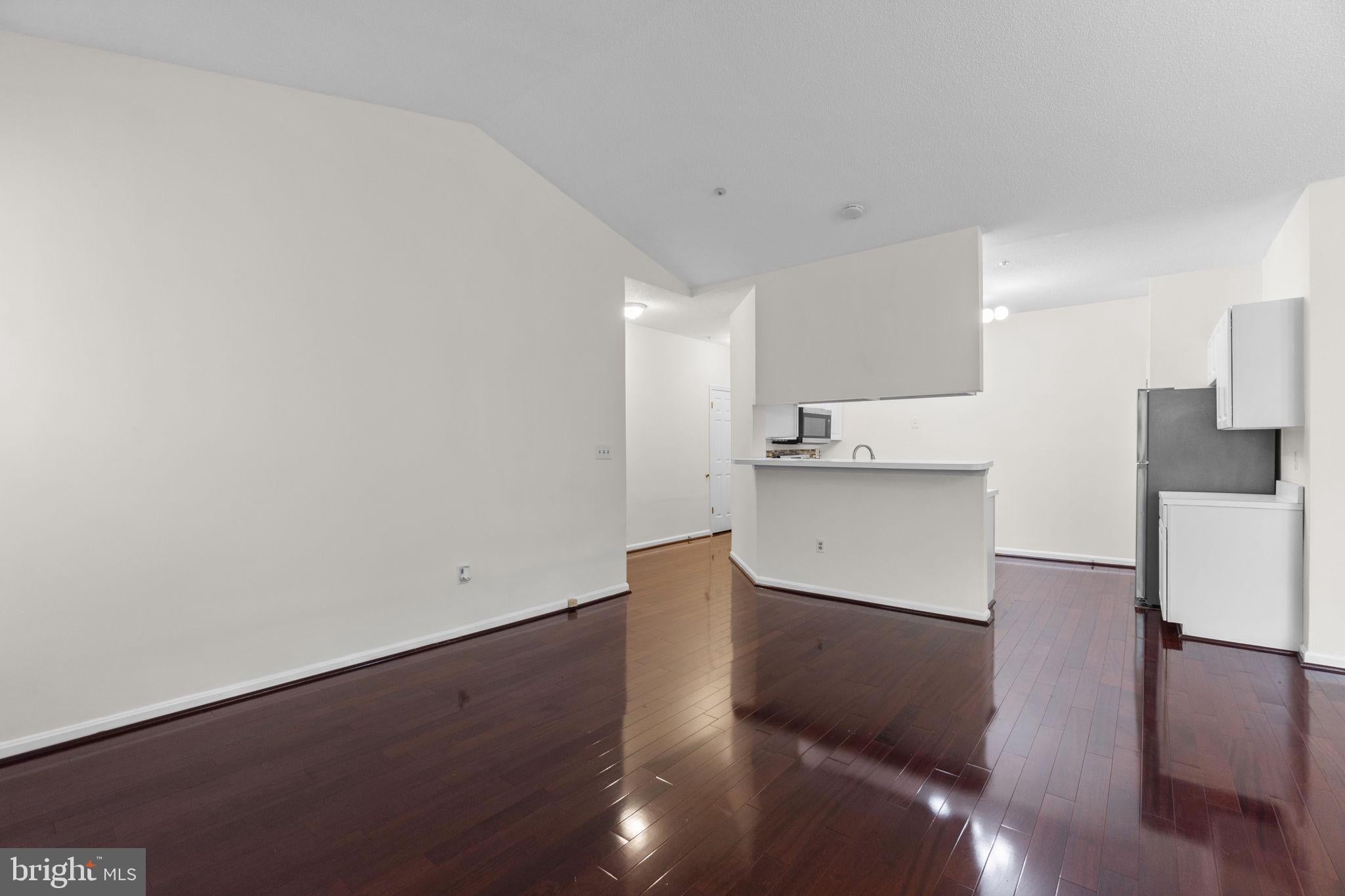7204 BOGLEY ROAD 303
