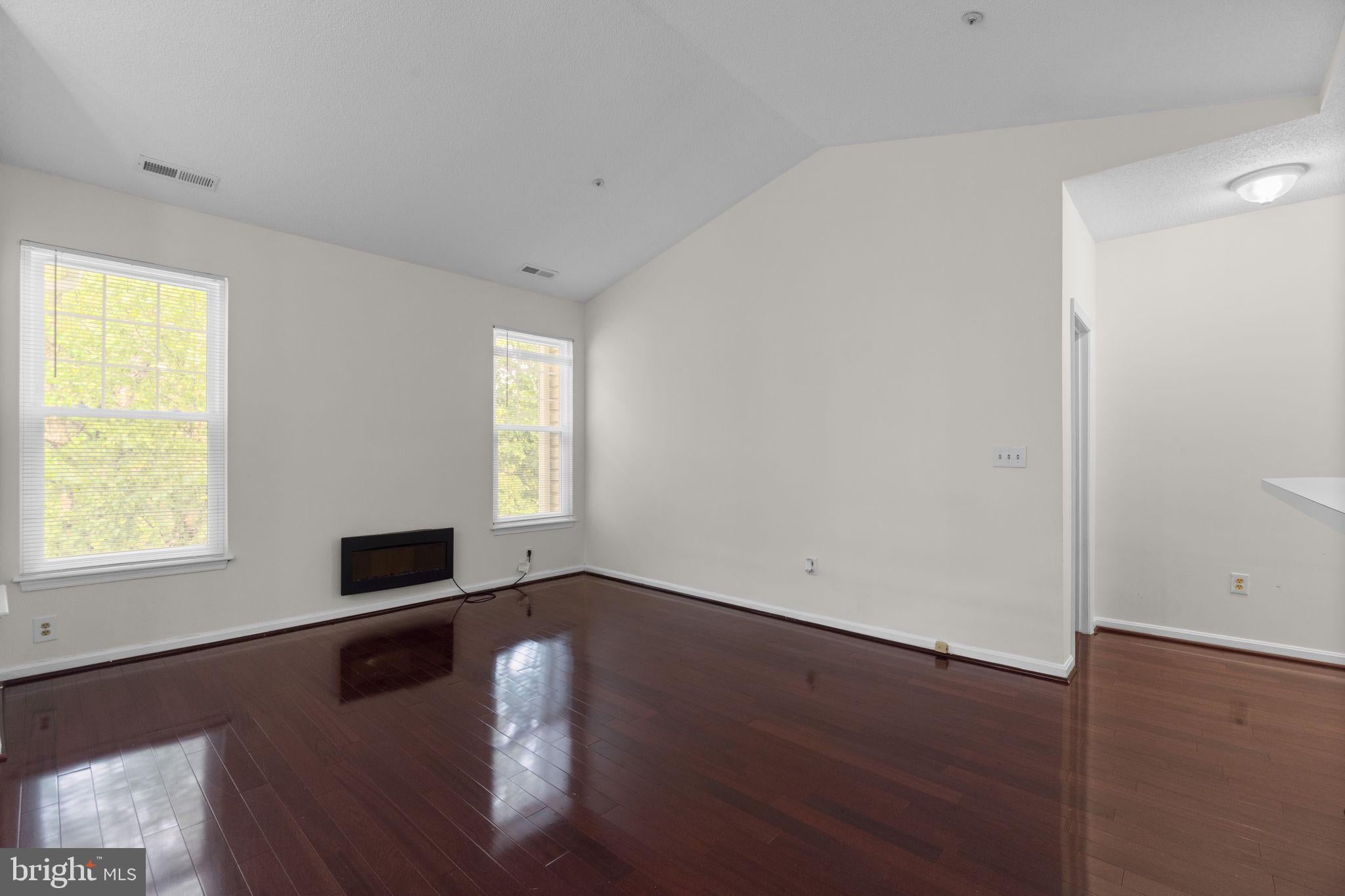 7204 BOGLEY ROAD 303