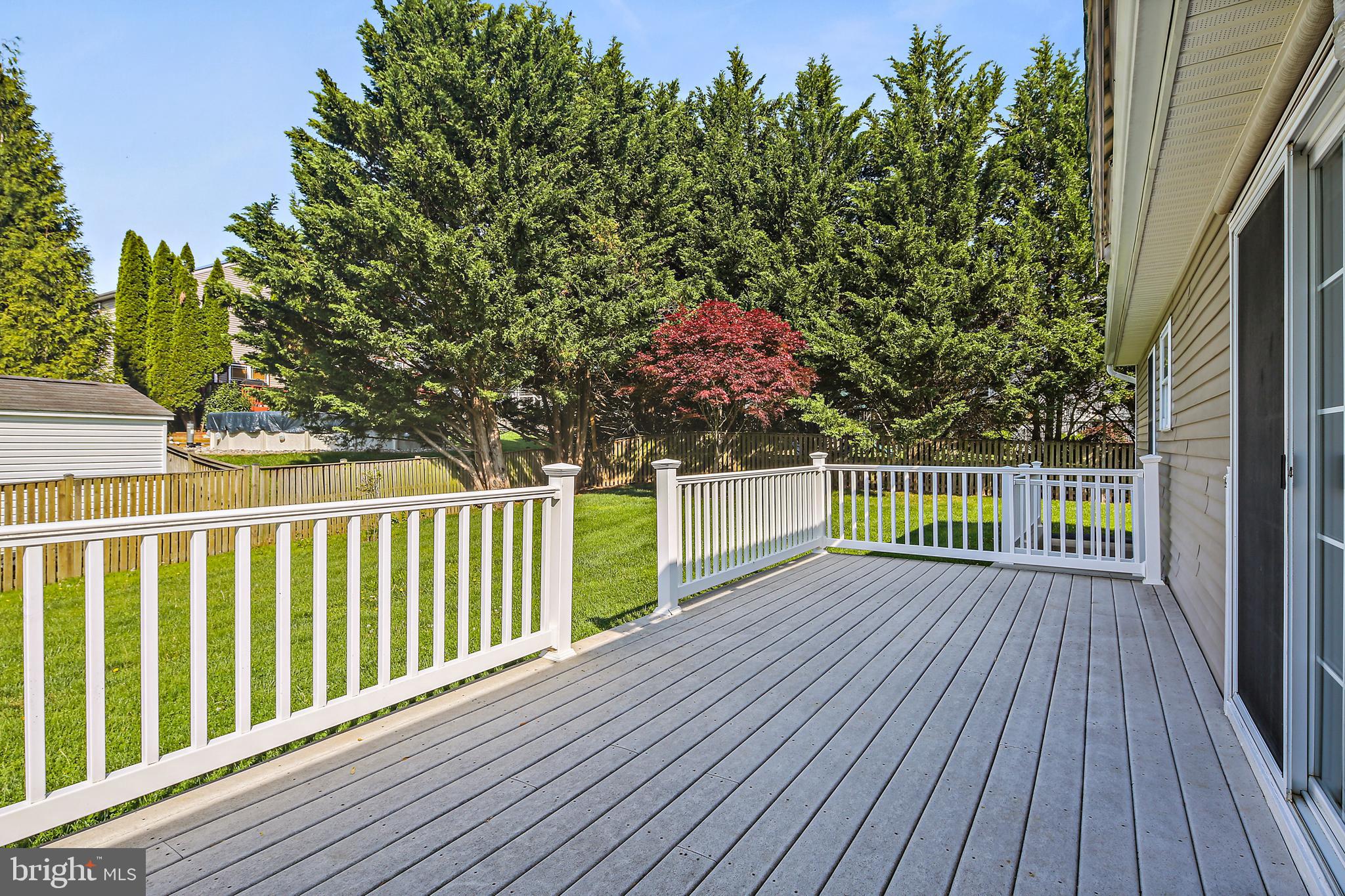 DEVLIN SQUARE - Residential