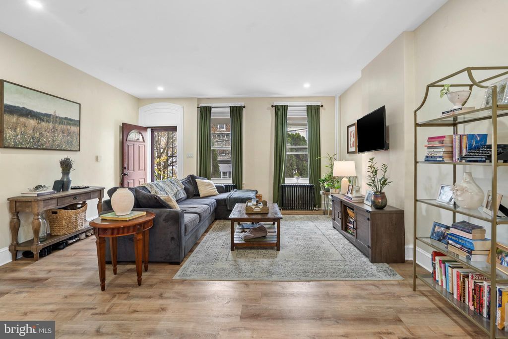 Photo of 4131 Manayunk Avenue, PHILADELPHIA, PA 19128 (MLS # PAPH2564994)