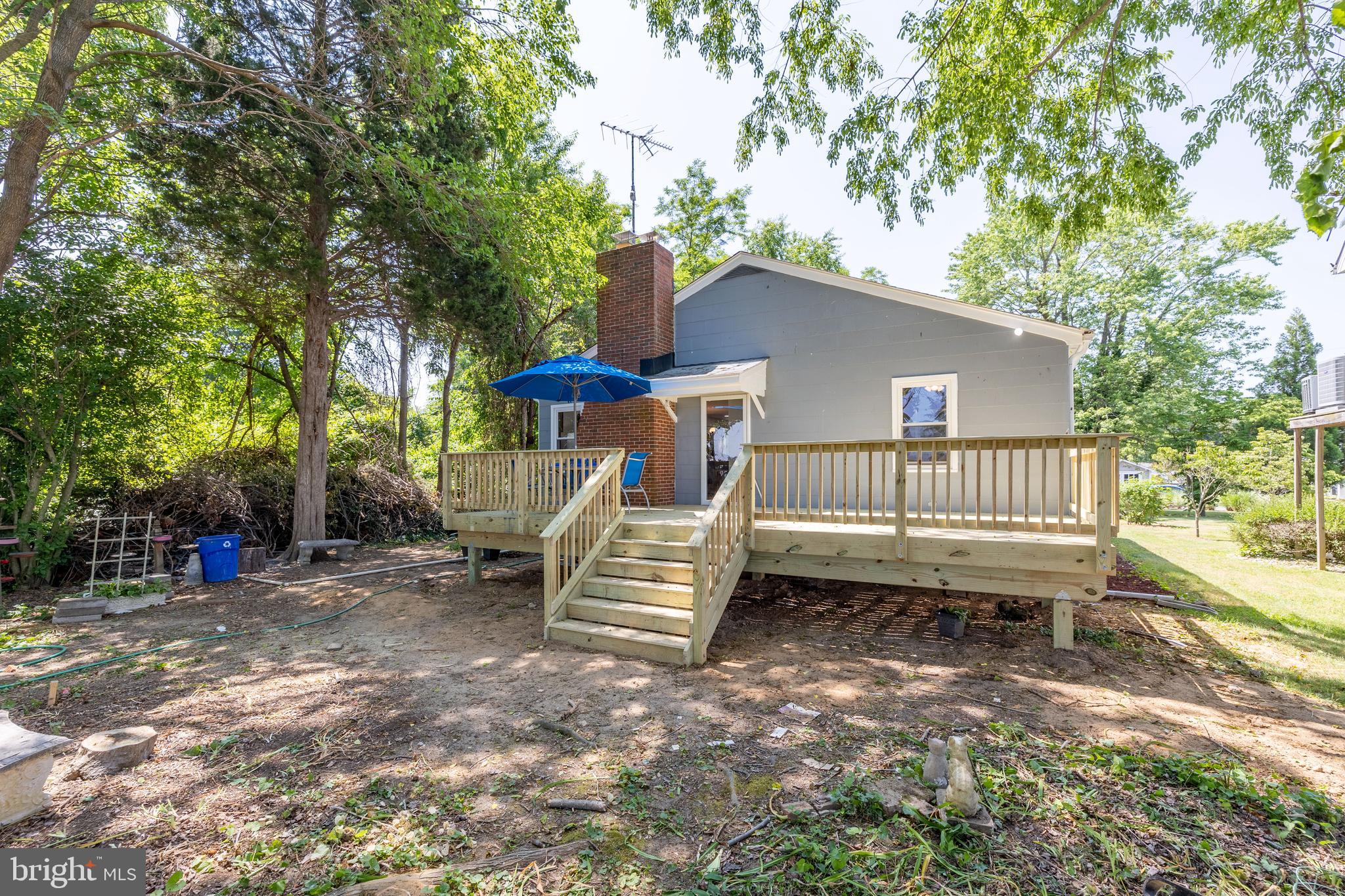 TWIN RIVER BEACH - Residential