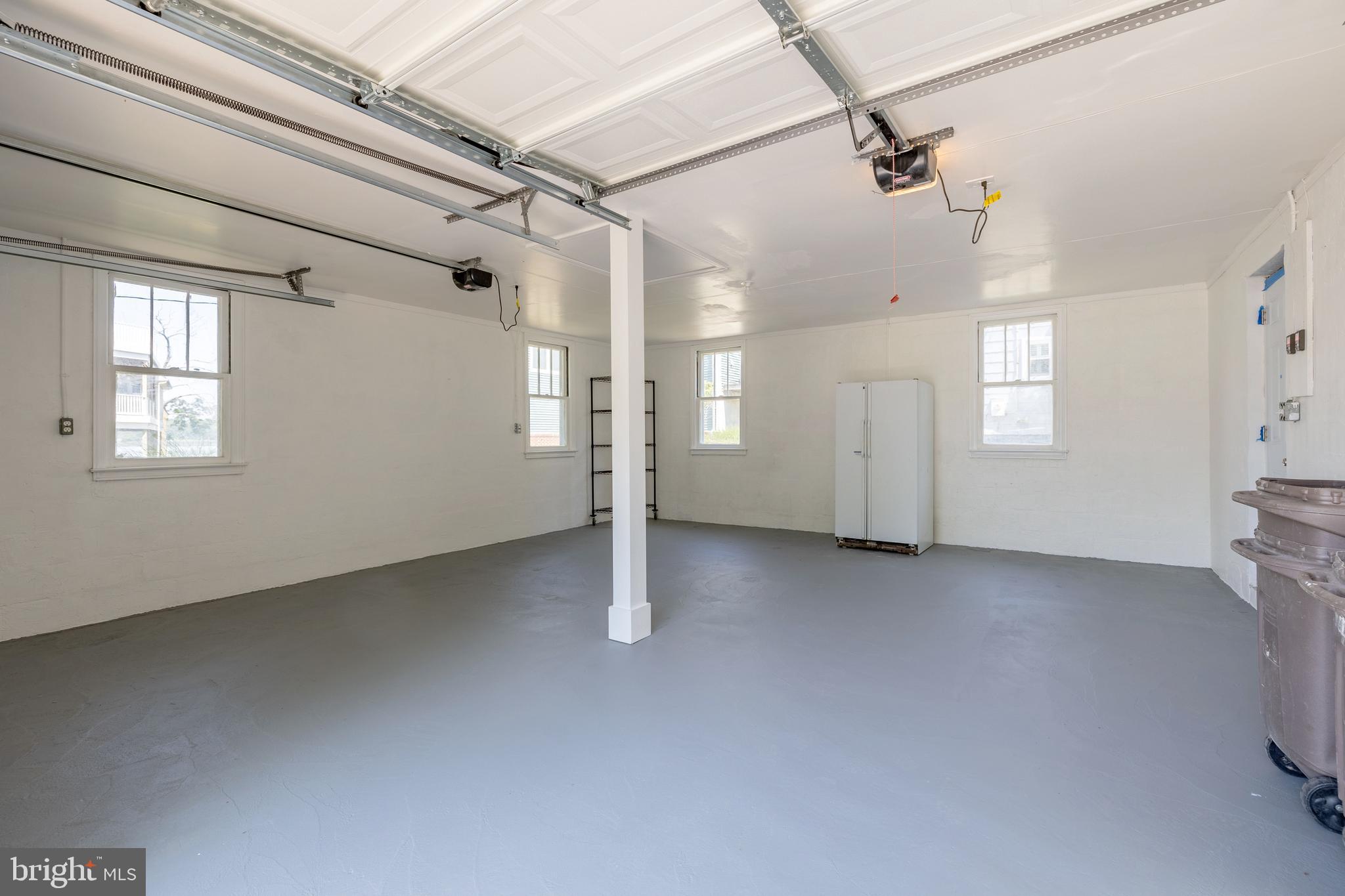 TWIN RIVER BEACH - Residential