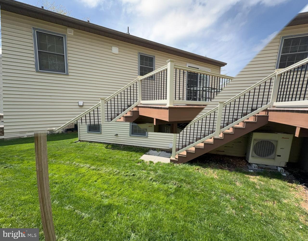 SOUTH POINT - Residential