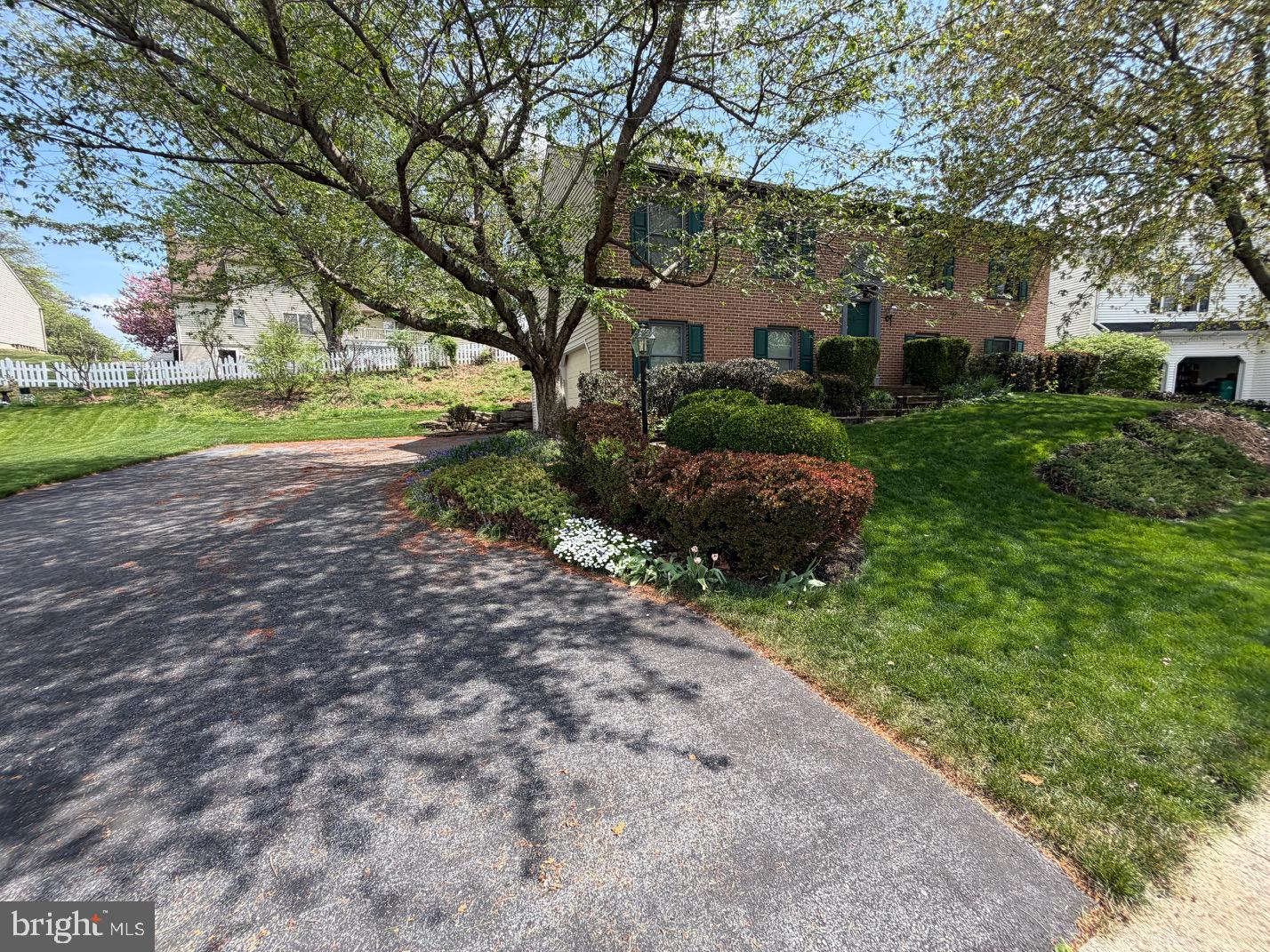 SOUTH POINT - Residential