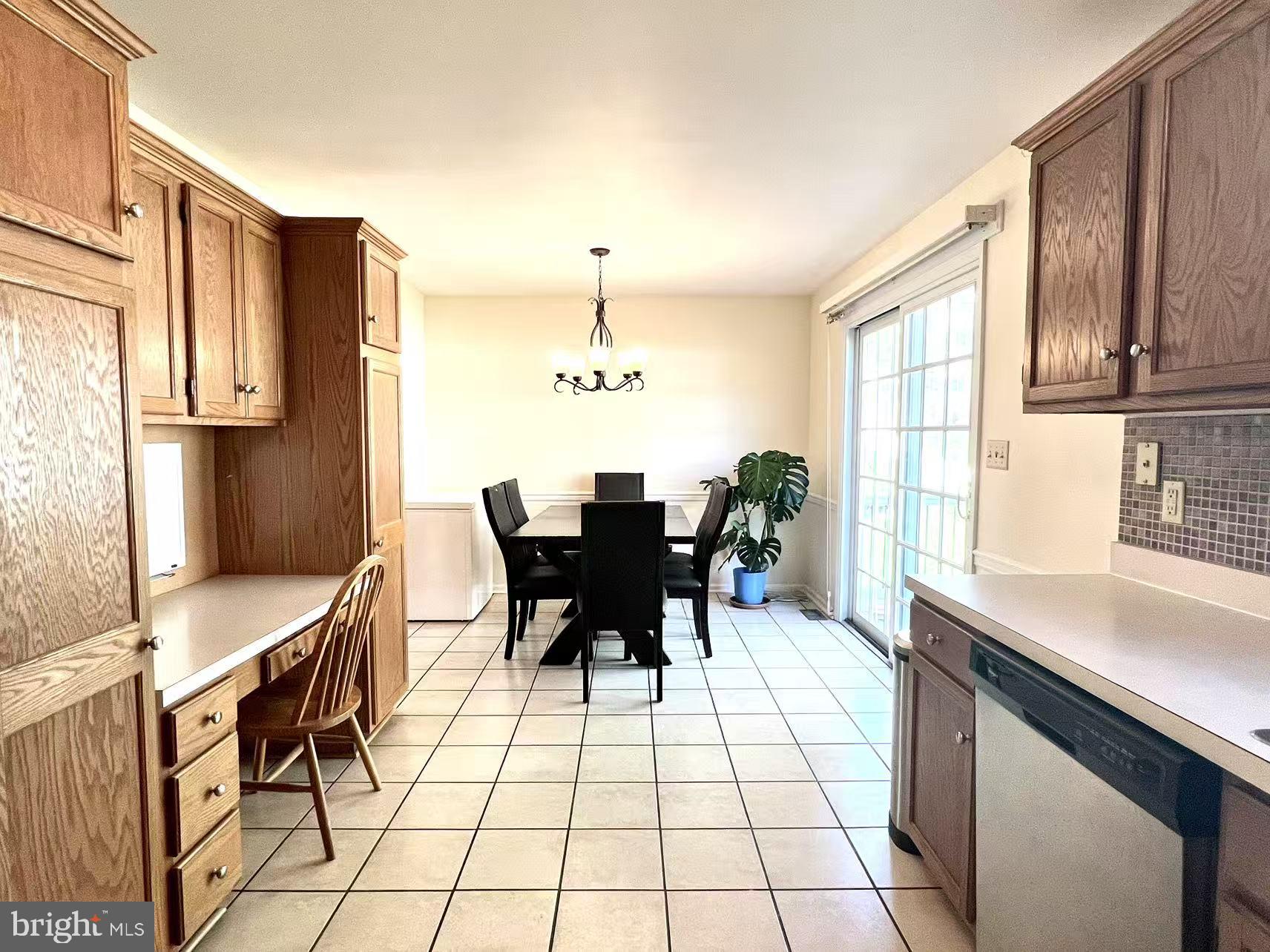 SOUTH POINT - Residential