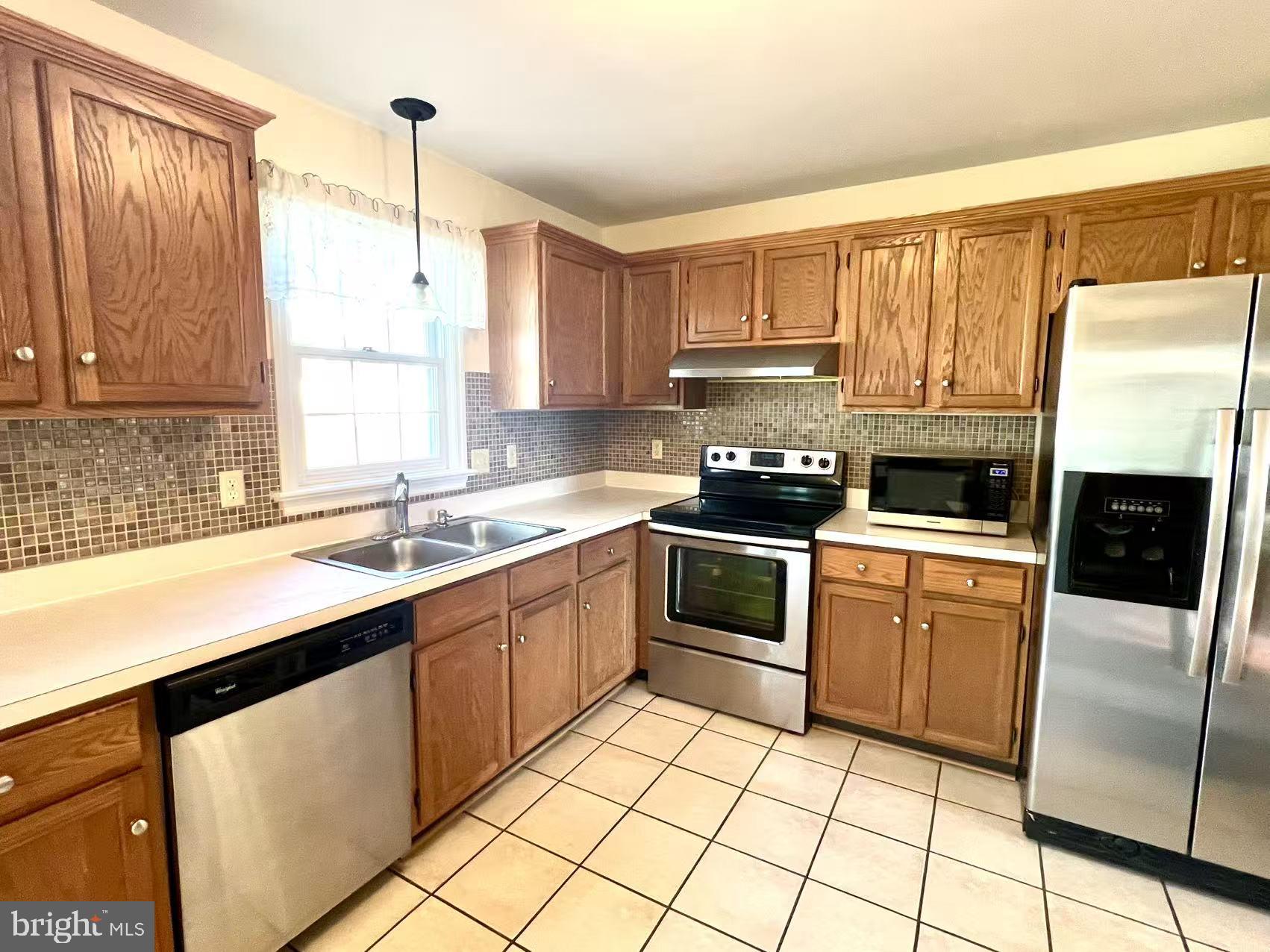 SOUTH POINT - Residential