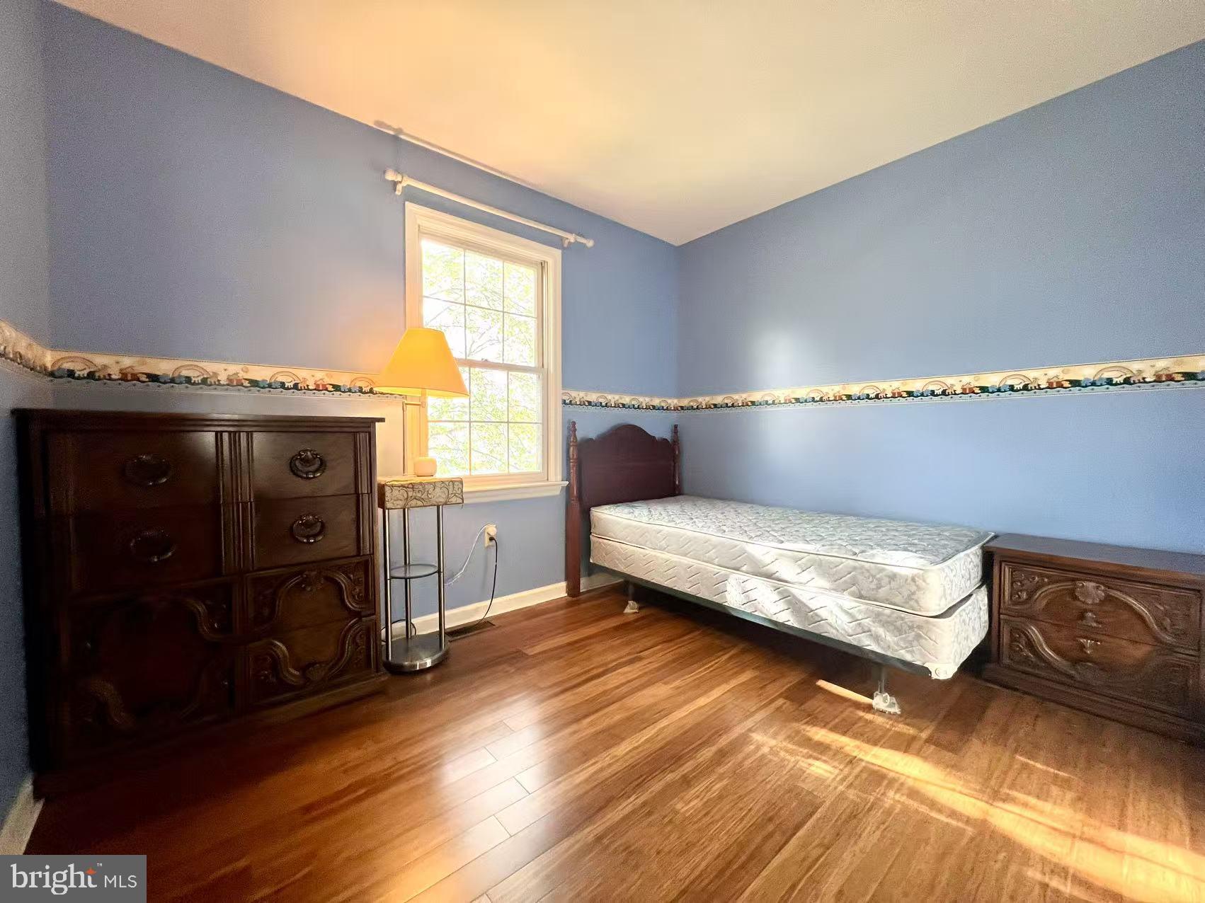 SOUTH POINT - Residential