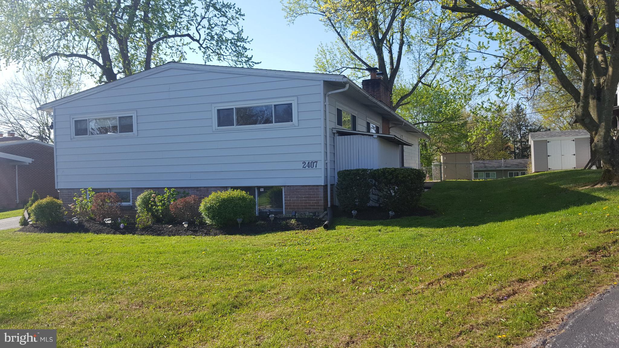 SUMMIT PARK - Residential Lease