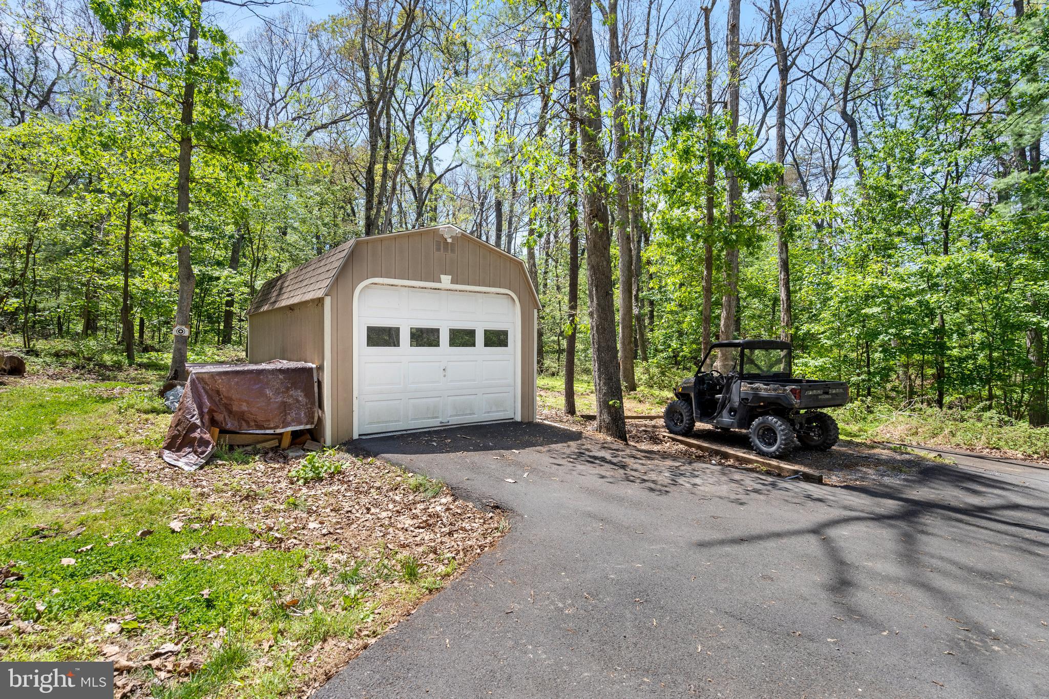 GLENWOOD FOREST - Residential