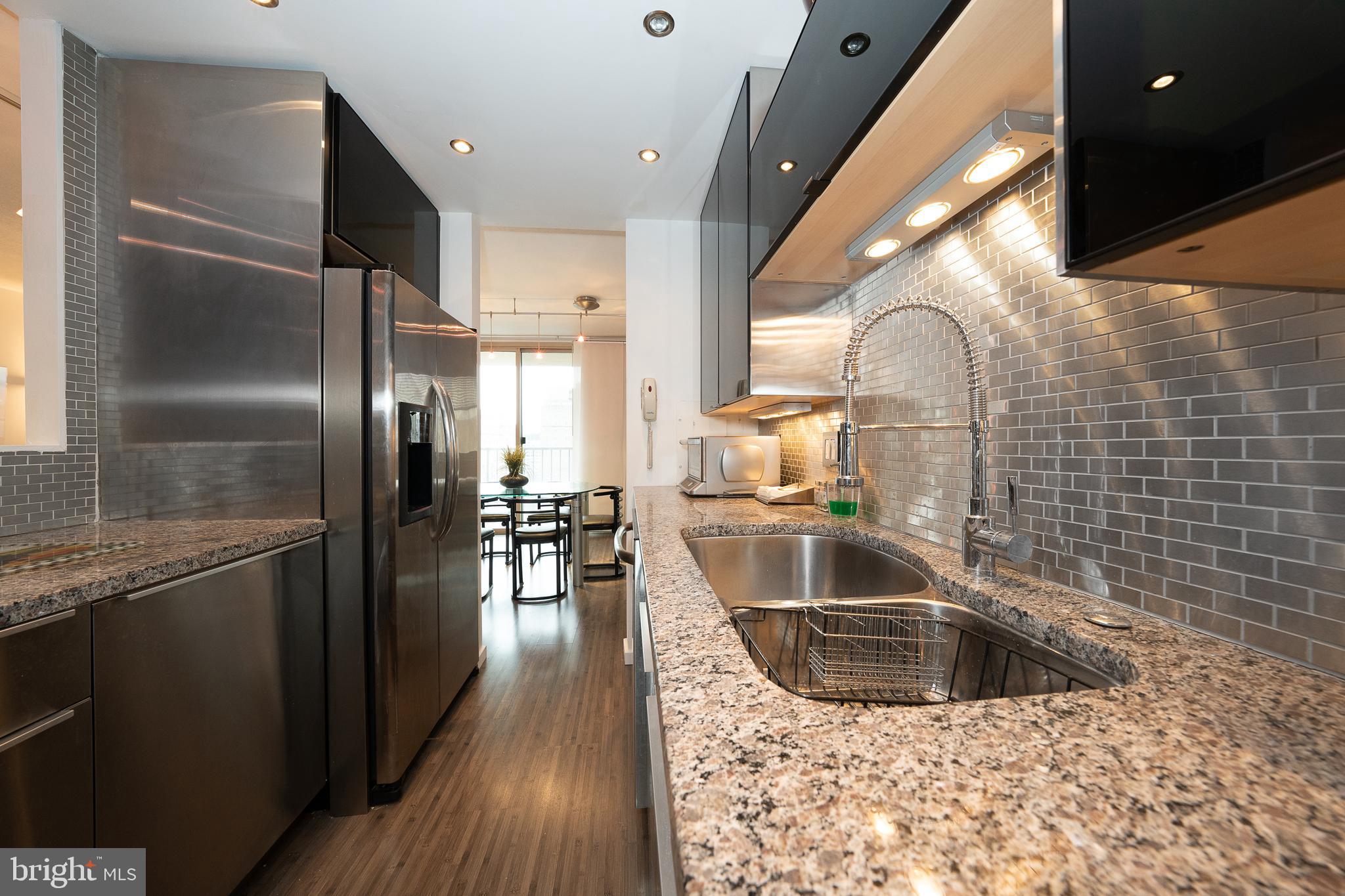 RITTENHOUSE SQUARE - Residential