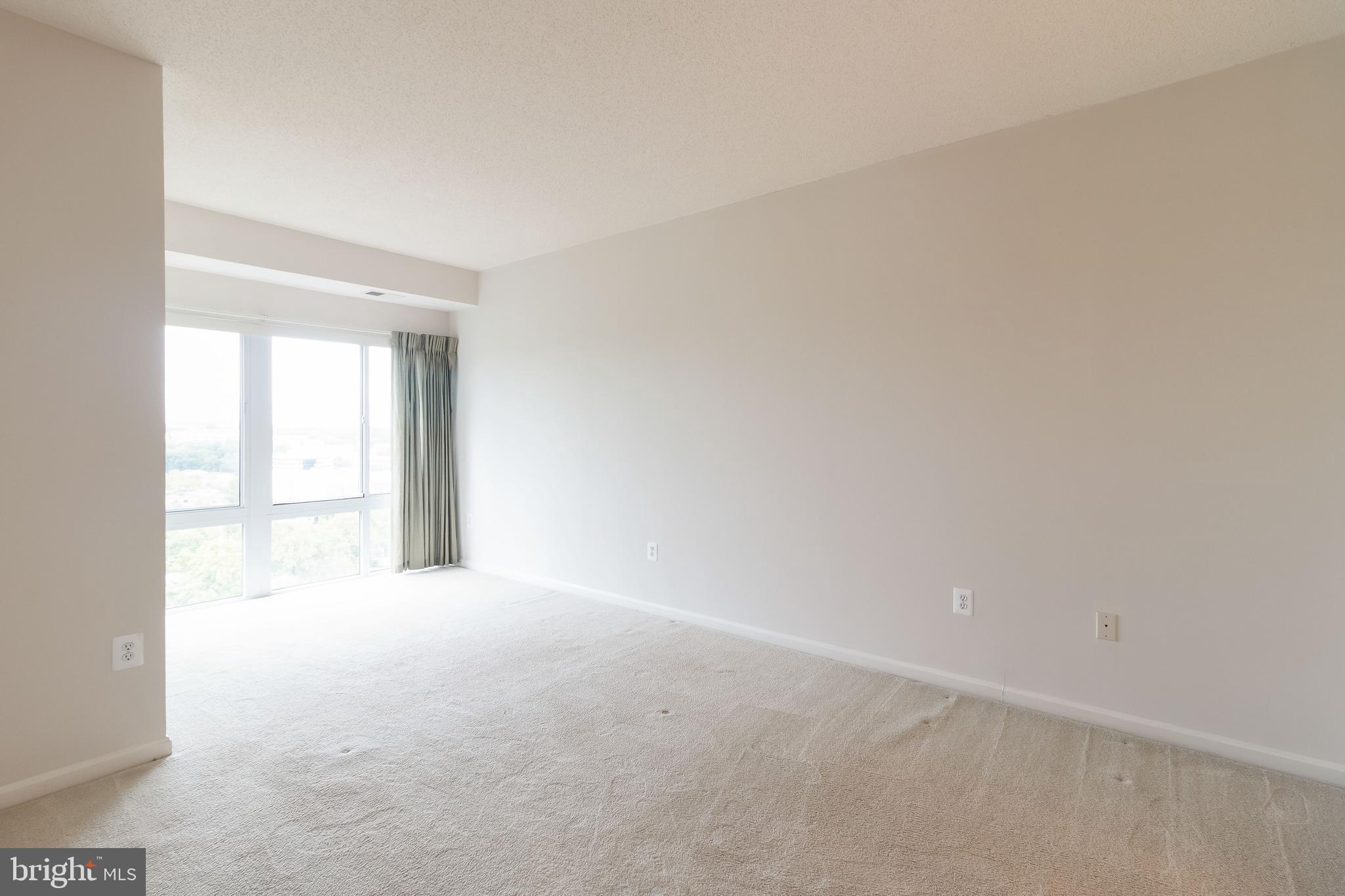 NORTHAMPTON PLACE - Residential Lease