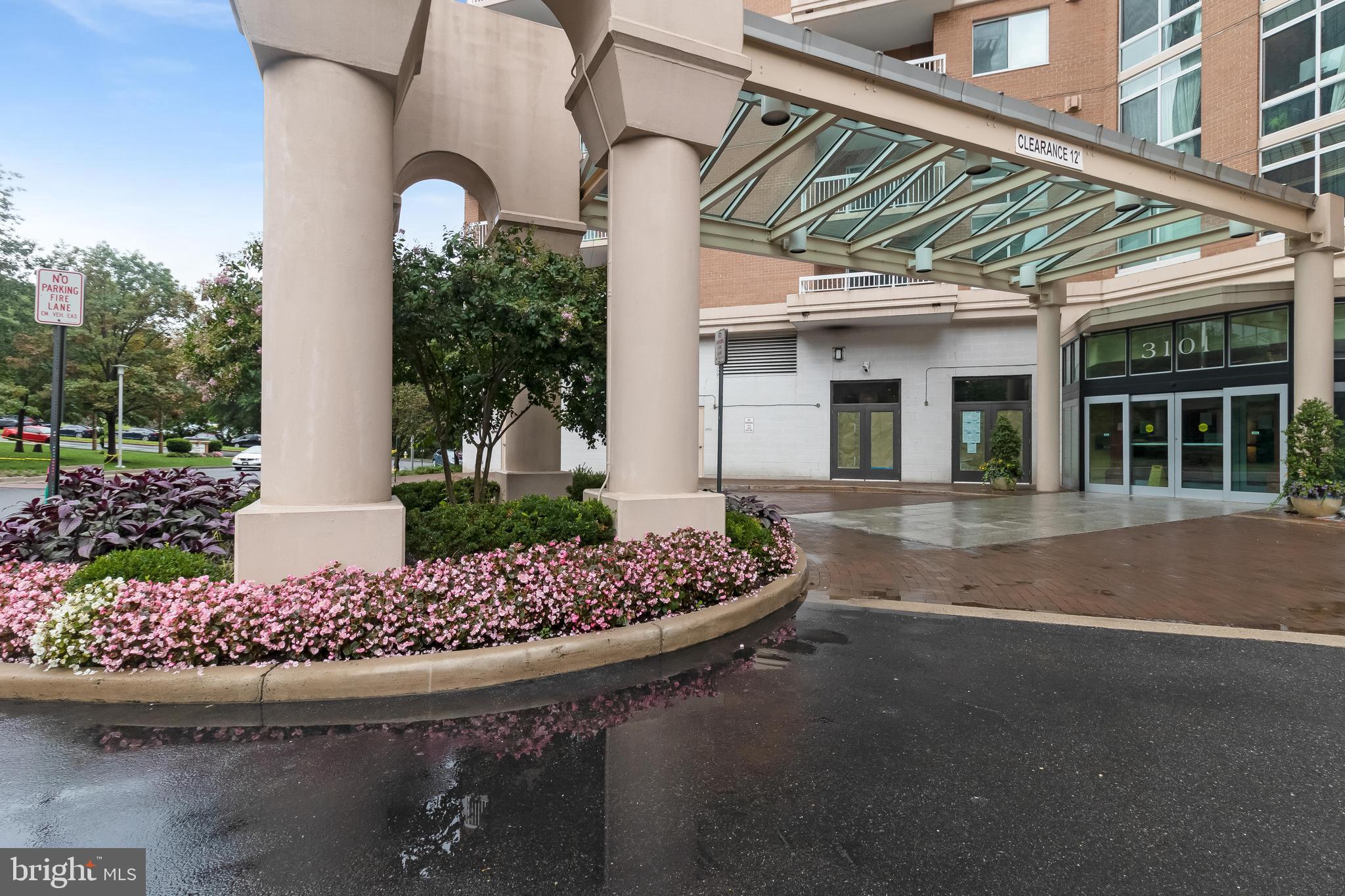 NORTHAMPTON PLACE - Residential Lease