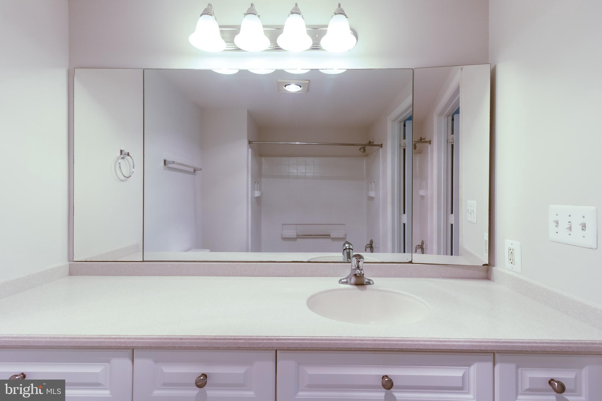 NORTHAMPTON PLACE - Residential Lease