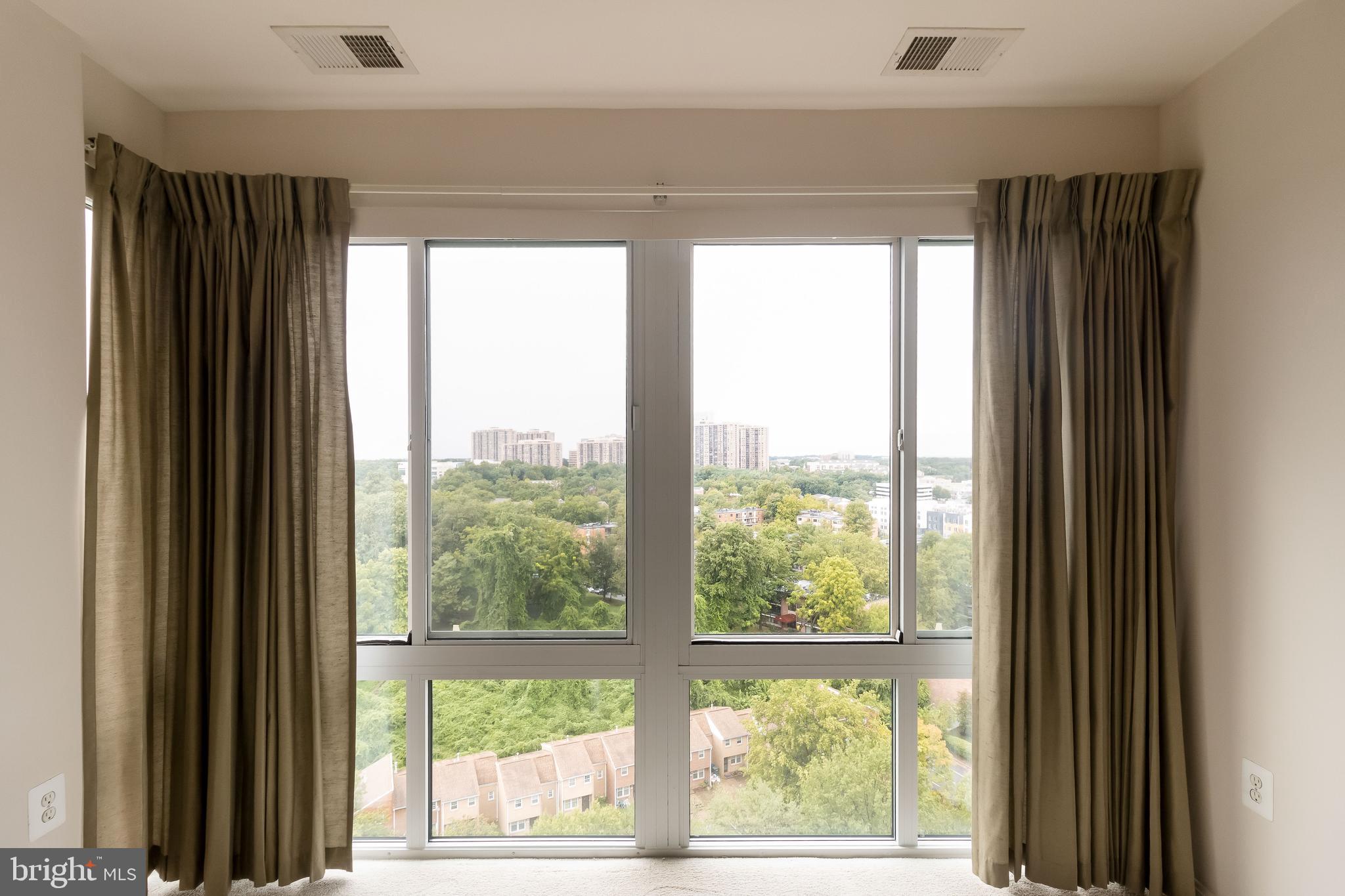 NORTHAMPTON PLACE - Residential Lease