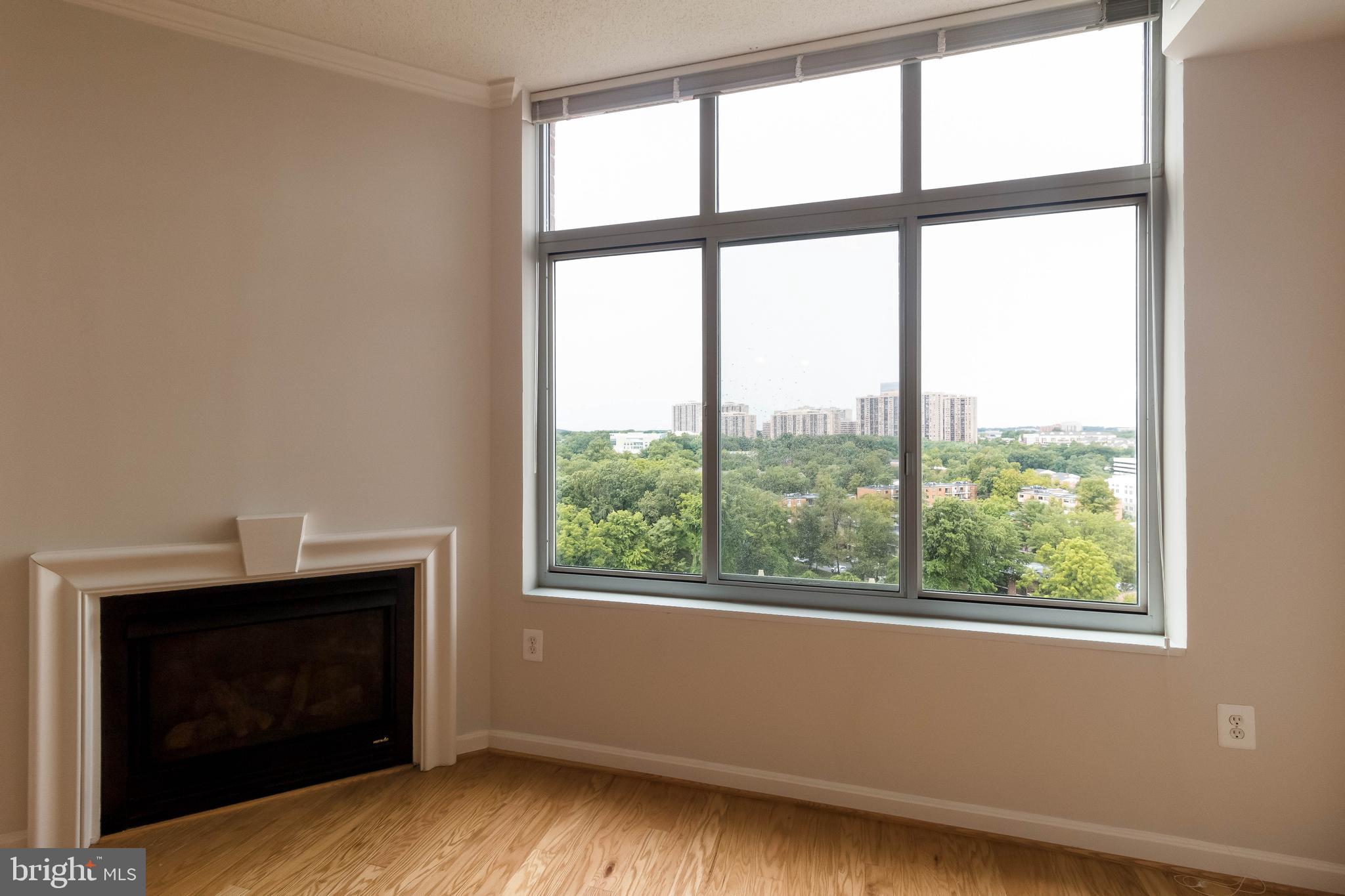 NORTHAMPTON PLACE - Residential Lease