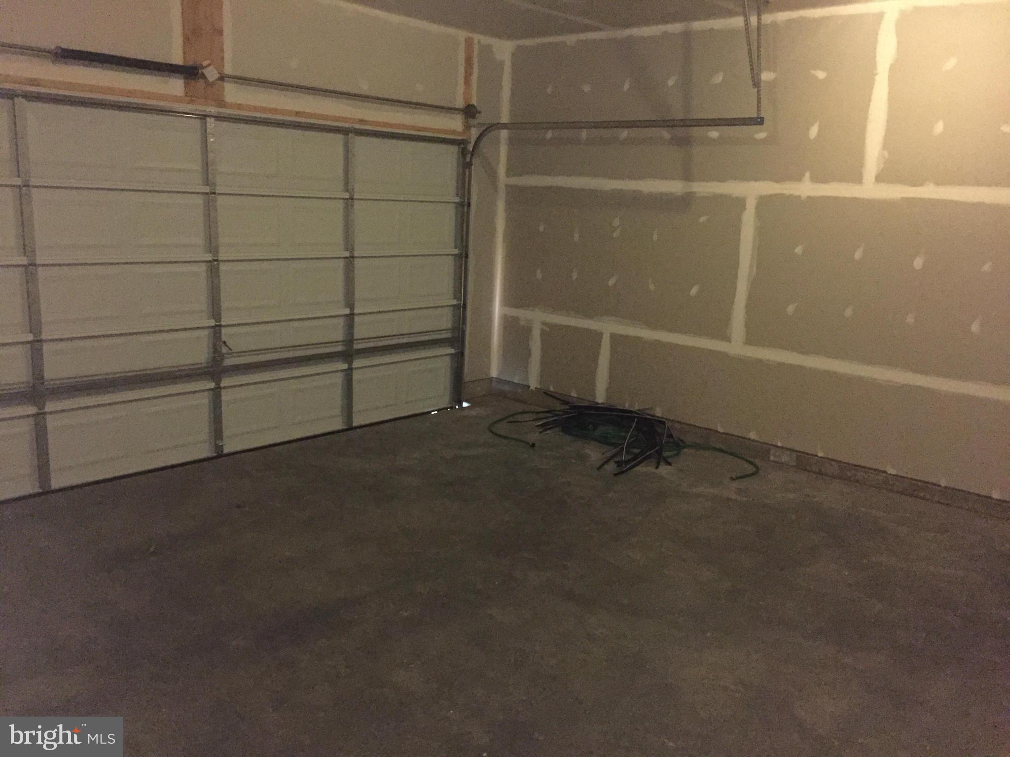 STONEBROOK VILLAGE - Residential