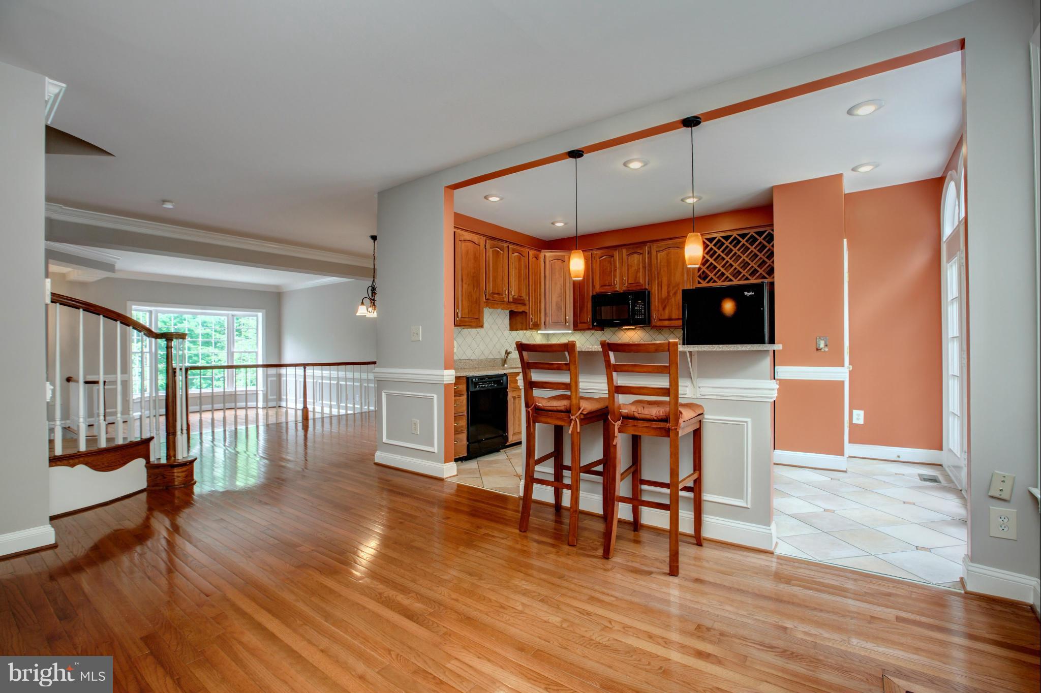 COURTHOUSE WOODS - Residential