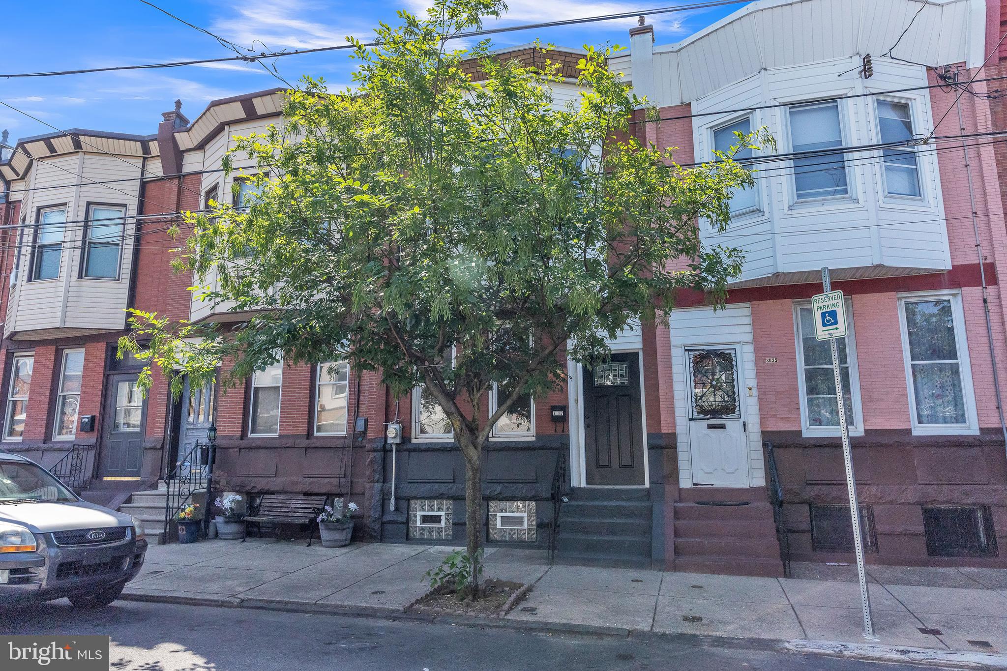 PORT RICHMOND - Residential