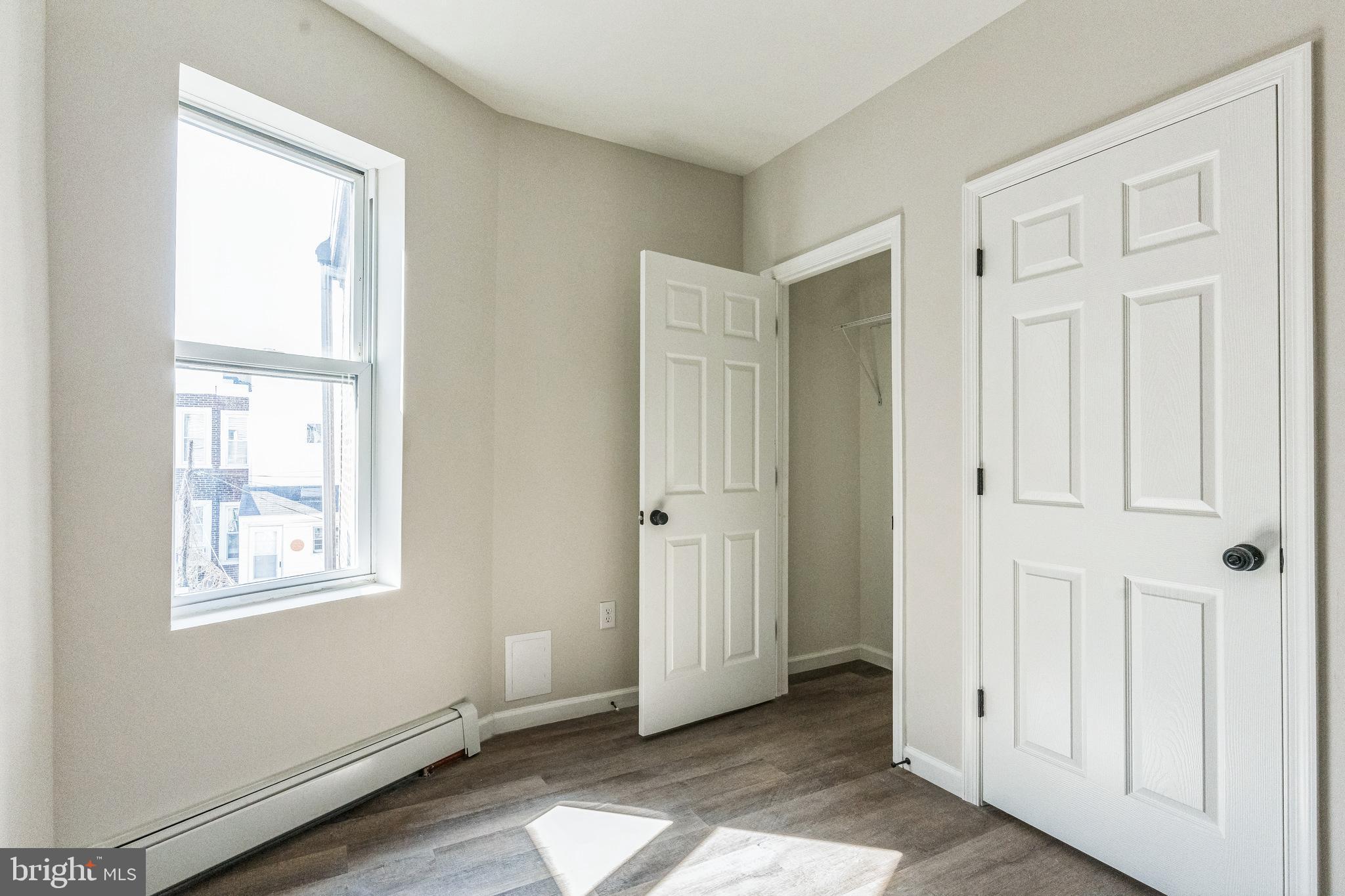 PORT RICHMOND - Residential