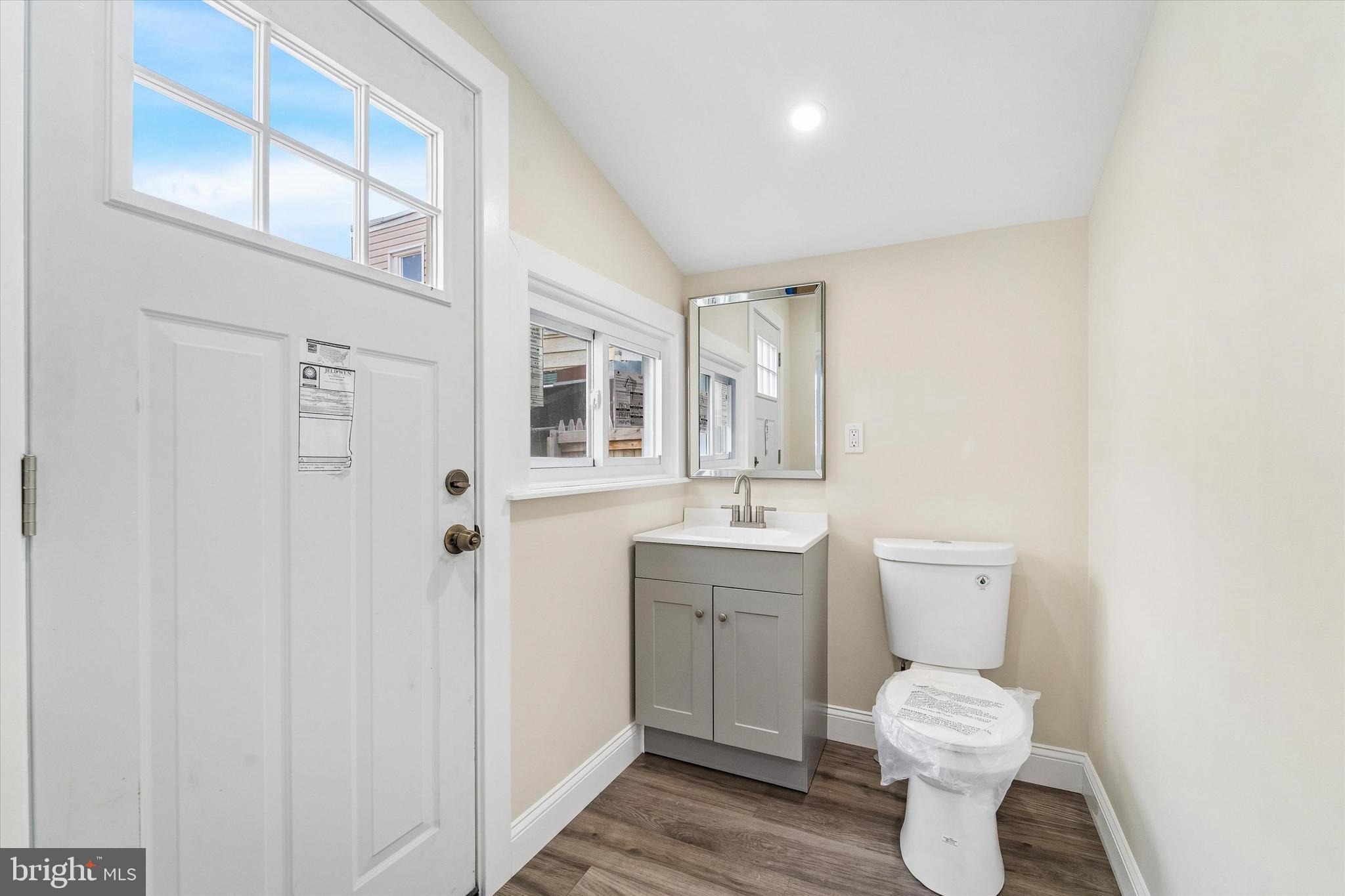 NORRIS SQUARE - Residential