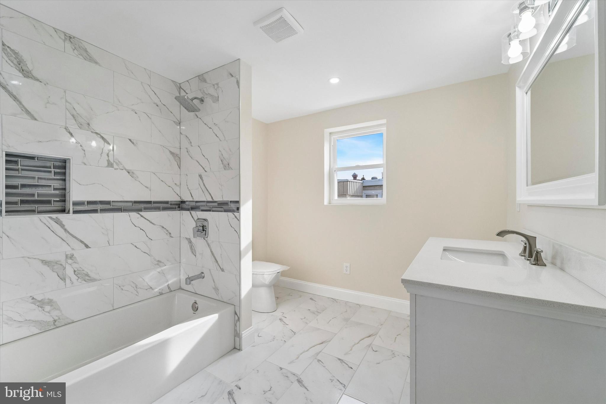 NORRIS SQUARE - Residential