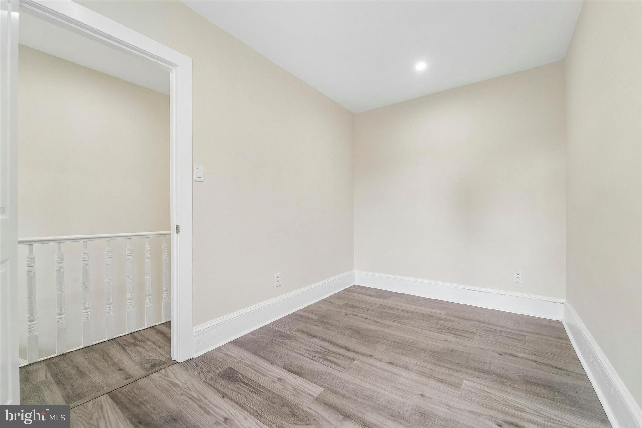 NORRIS SQUARE - Residential