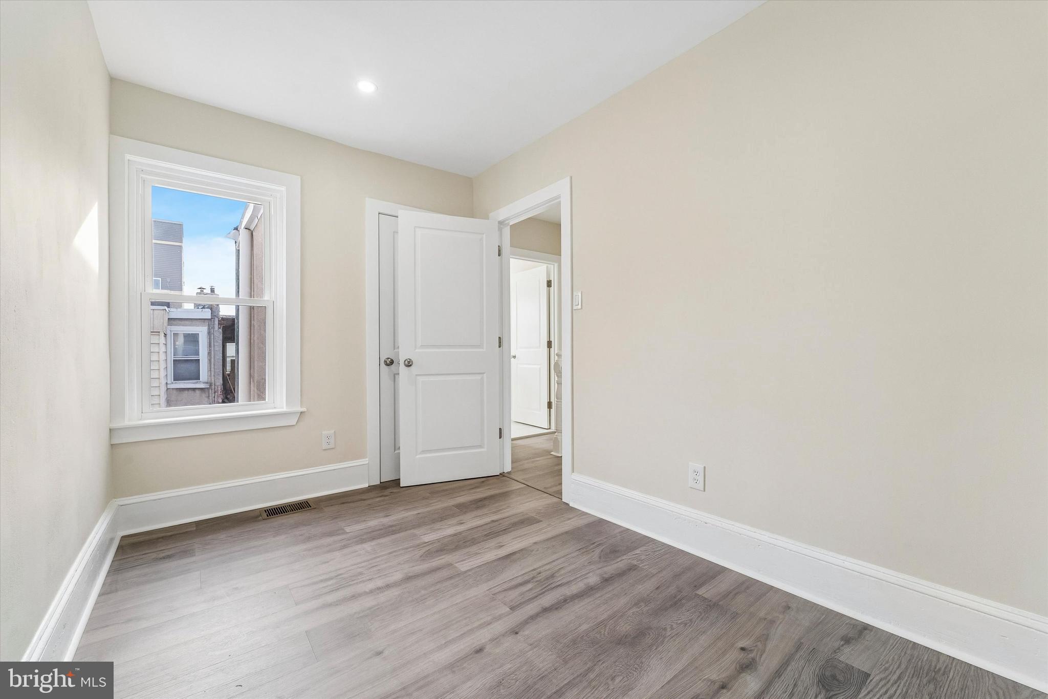 NORRIS SQUARE - Residential