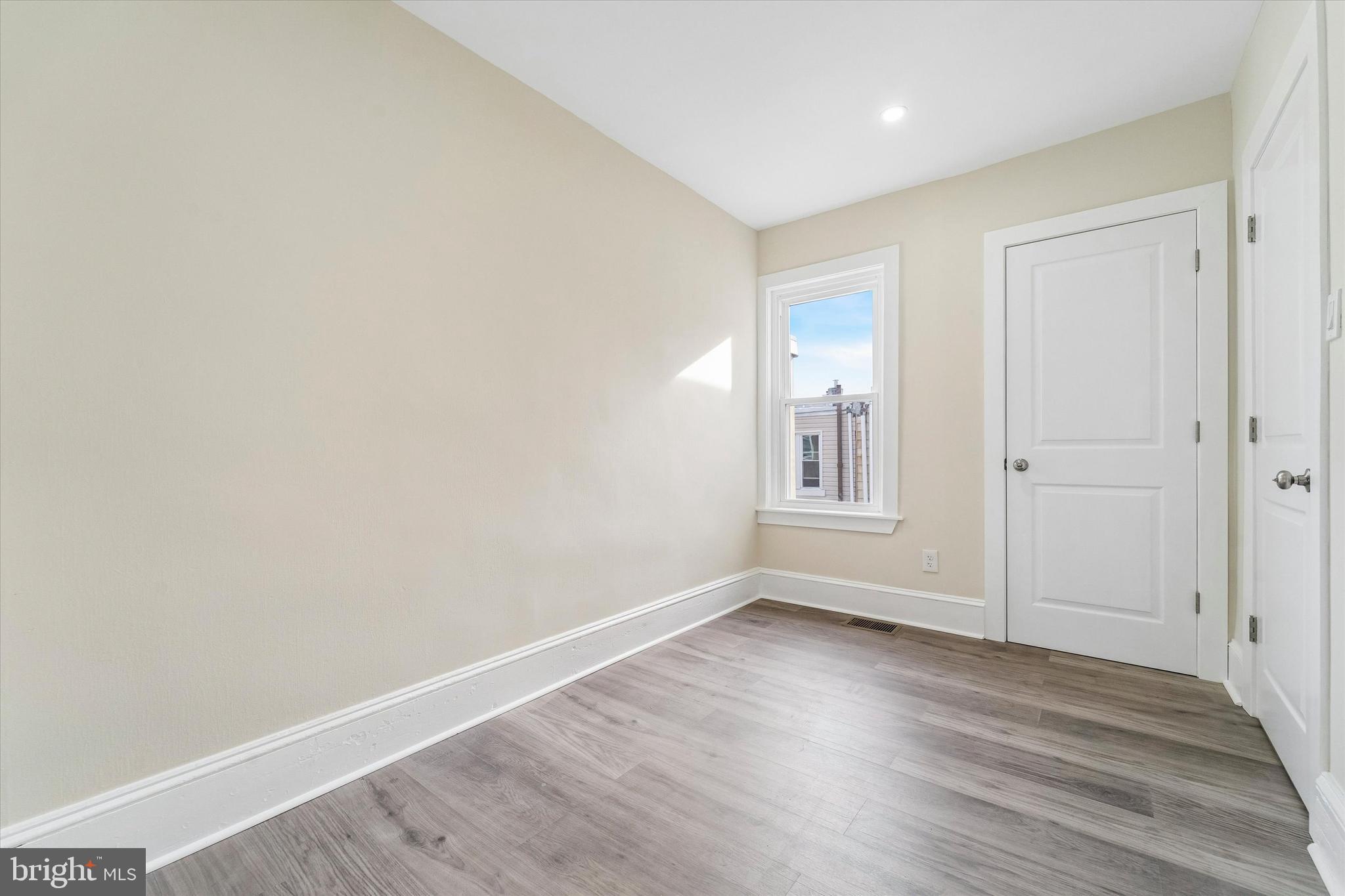 NORRIS SQUARE - Residential