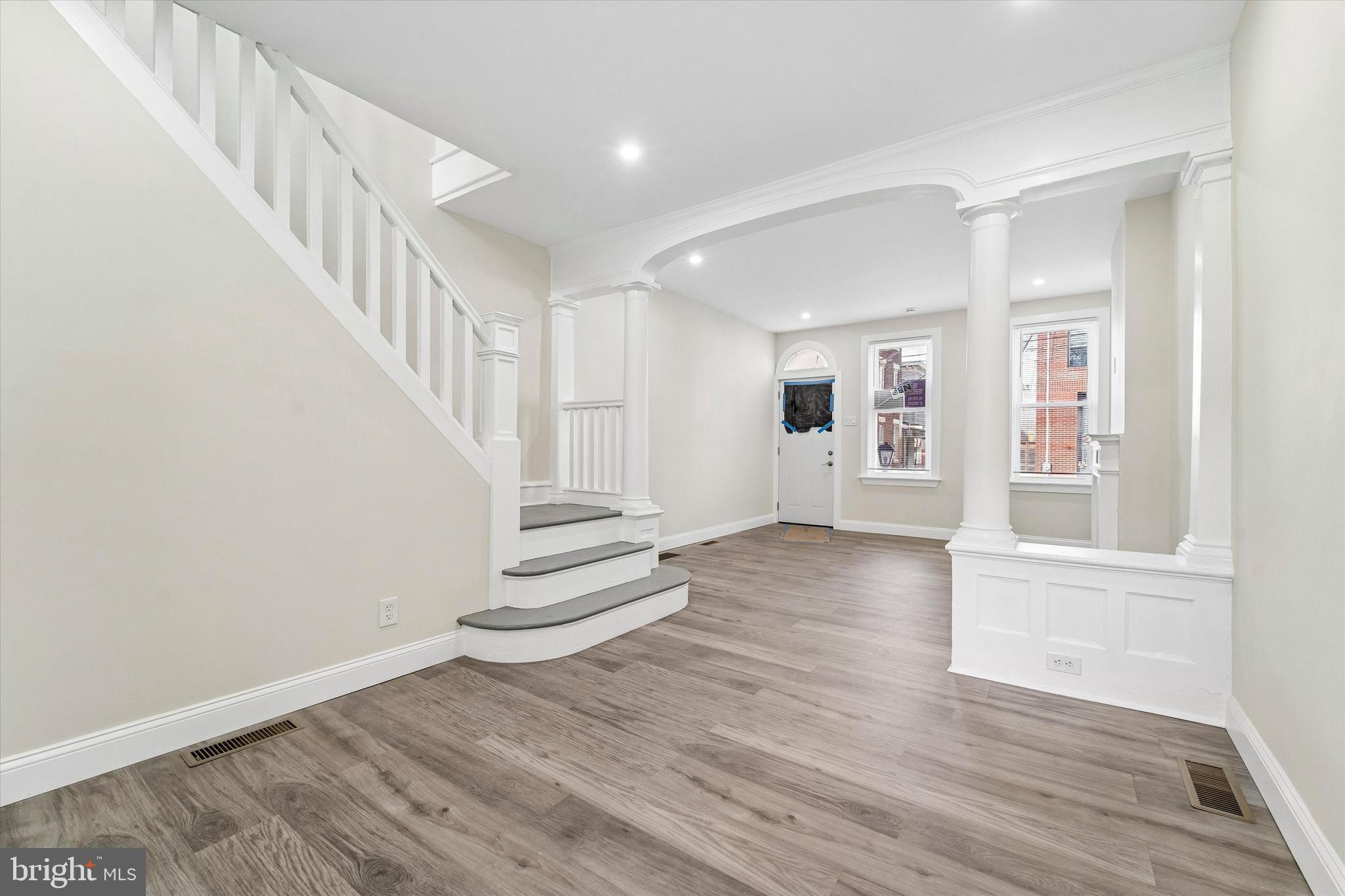 NORRIS SQUARE - Residential