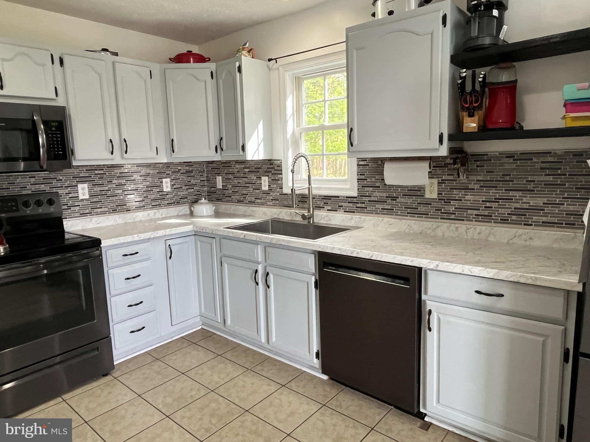 STRINESVILLE - Residential