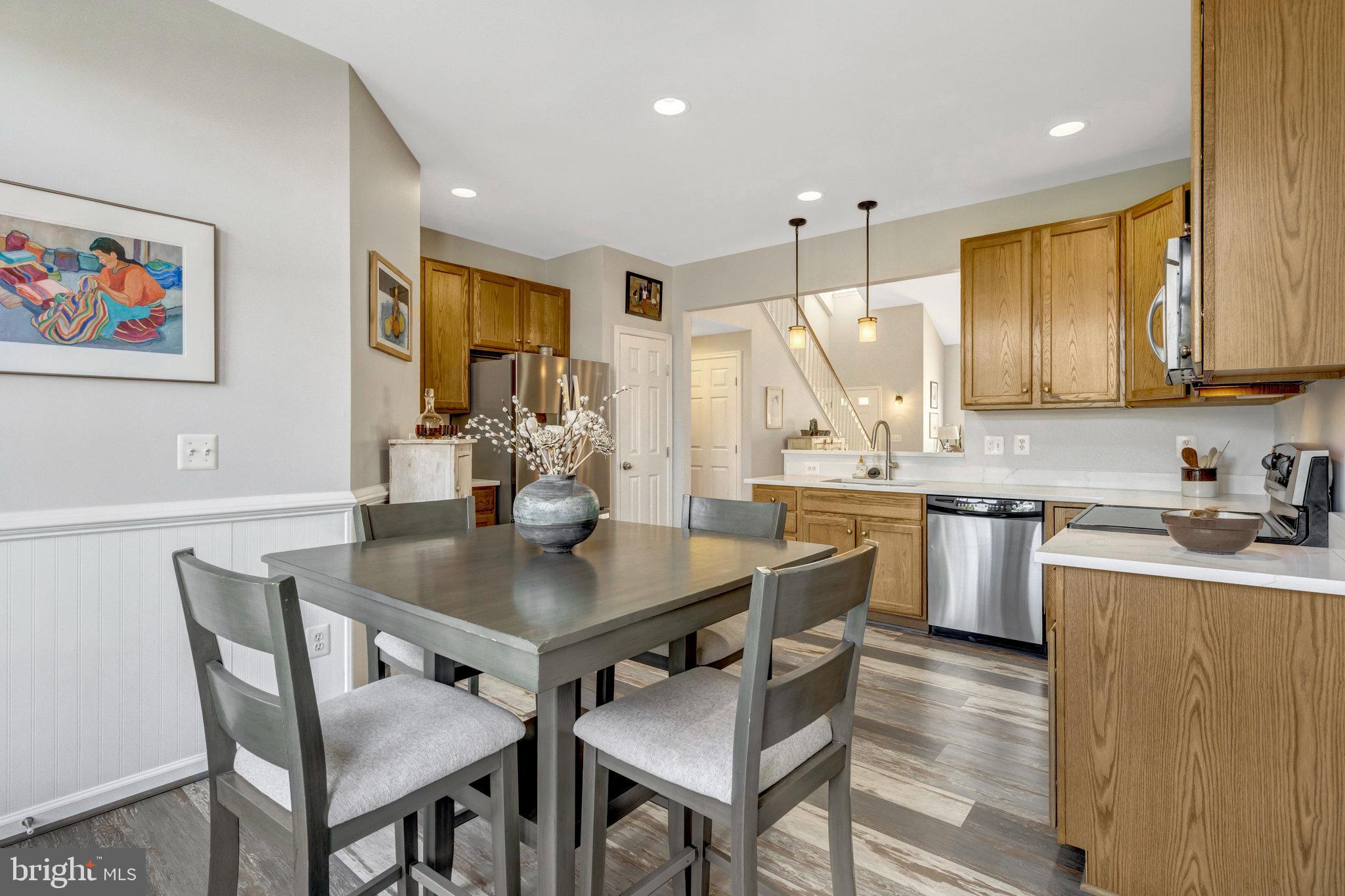 VILLAS AT THE RIDGES - Residential