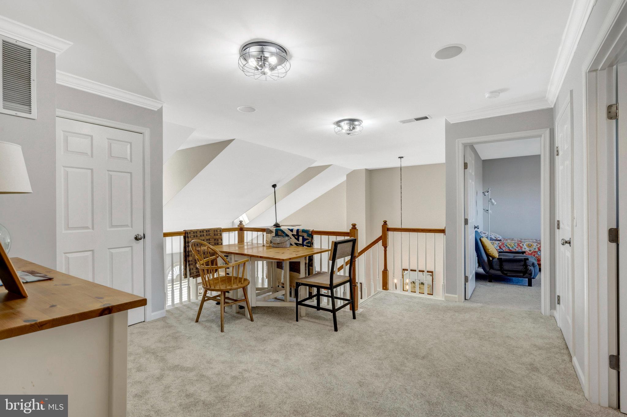 VILLAS AT THE RIDGES - Residential