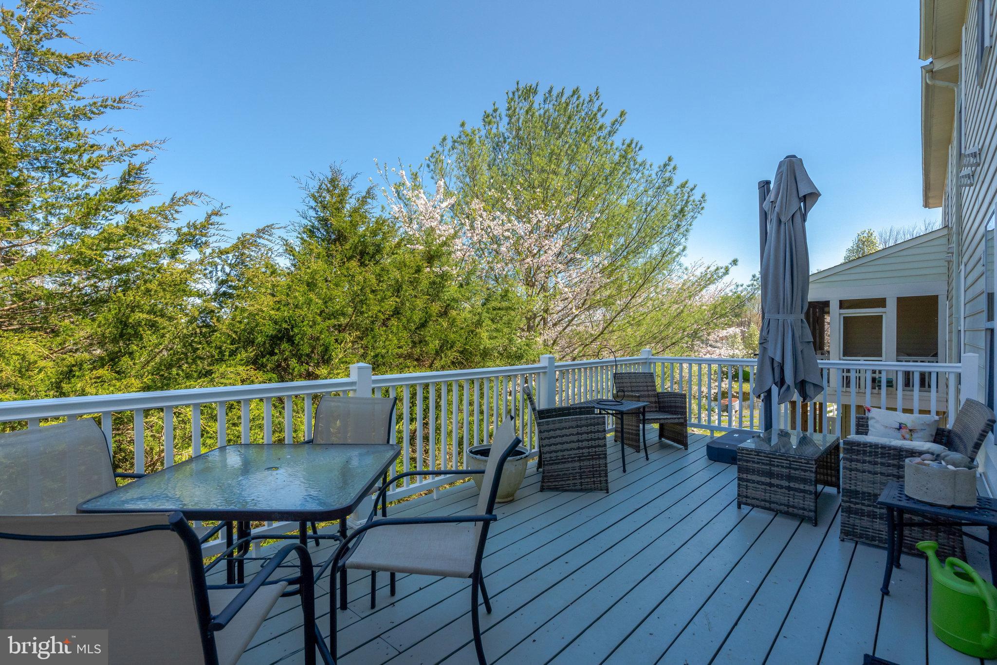 VILLAS AT THE RIDGES - Residential