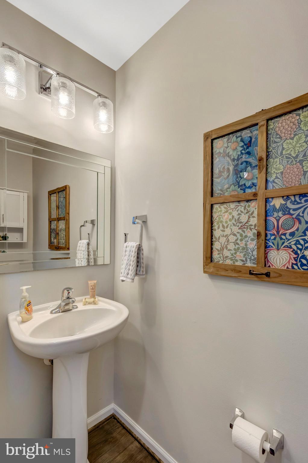 VILLAS AT THE RIDGES - Residential