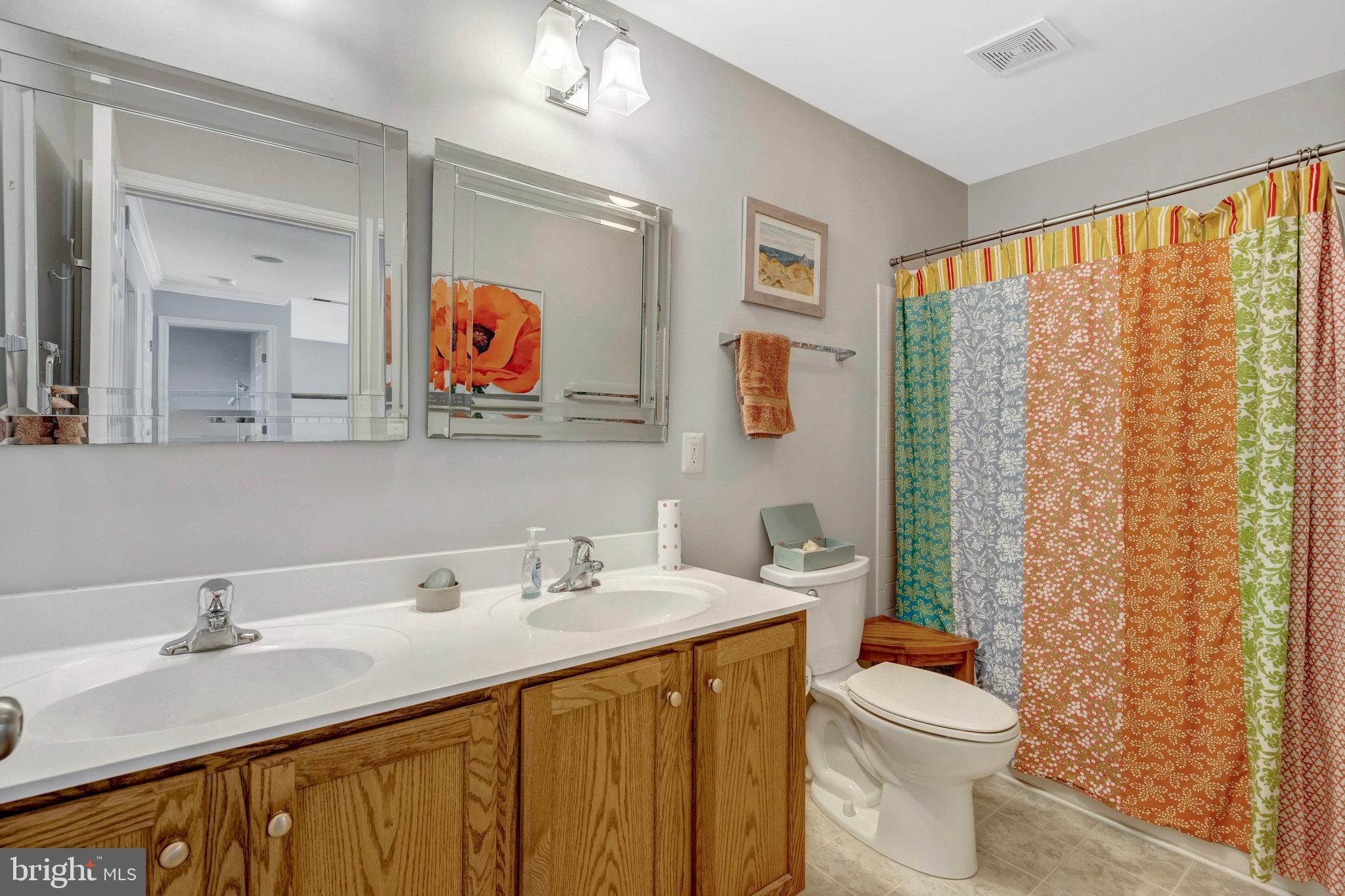 VILLAS AT THE RIDGES - Residential