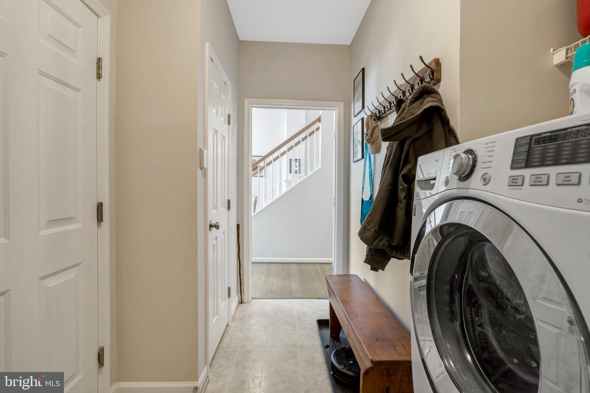 VILLAS AT THE RIDGES - Residential