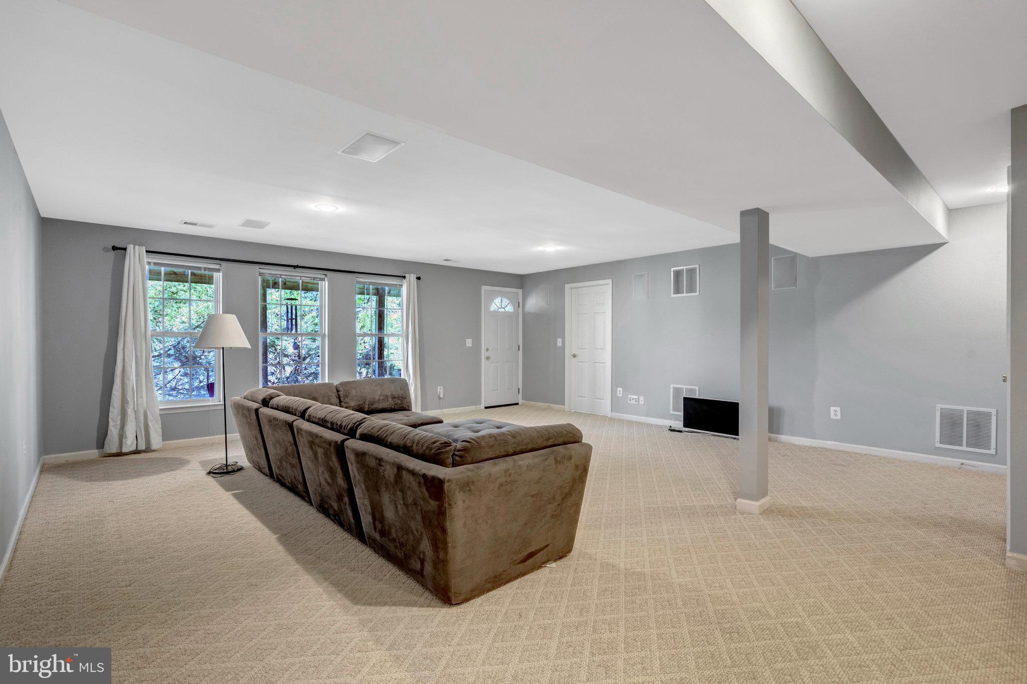 VILLAS AT THE RIDGES - Residential