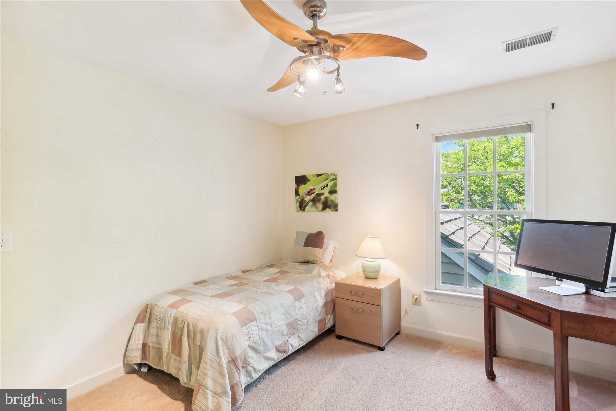 KENTLANDS - Residential