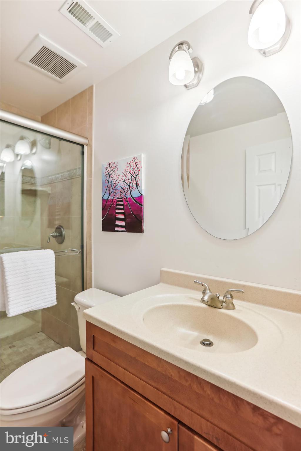 KENTLANDS - Residential