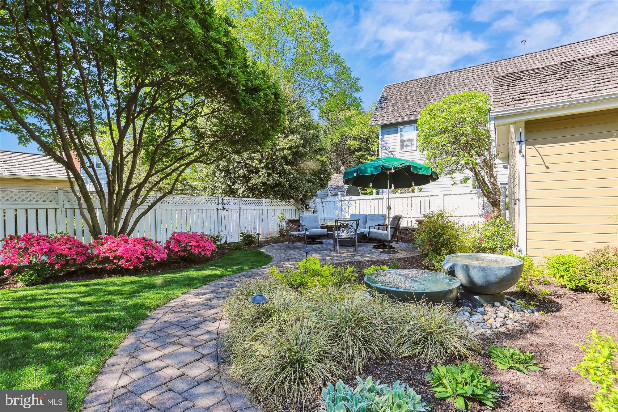 KENTLANDS - Residential