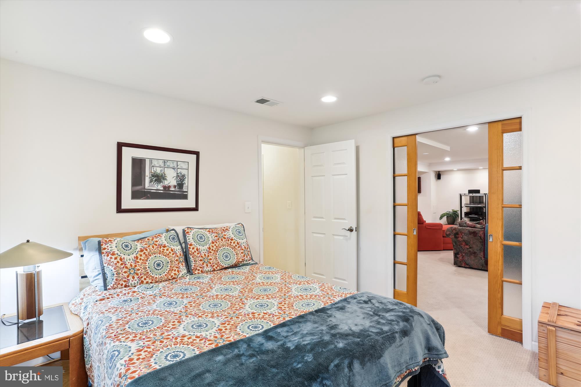 KENTLANDS - Residential