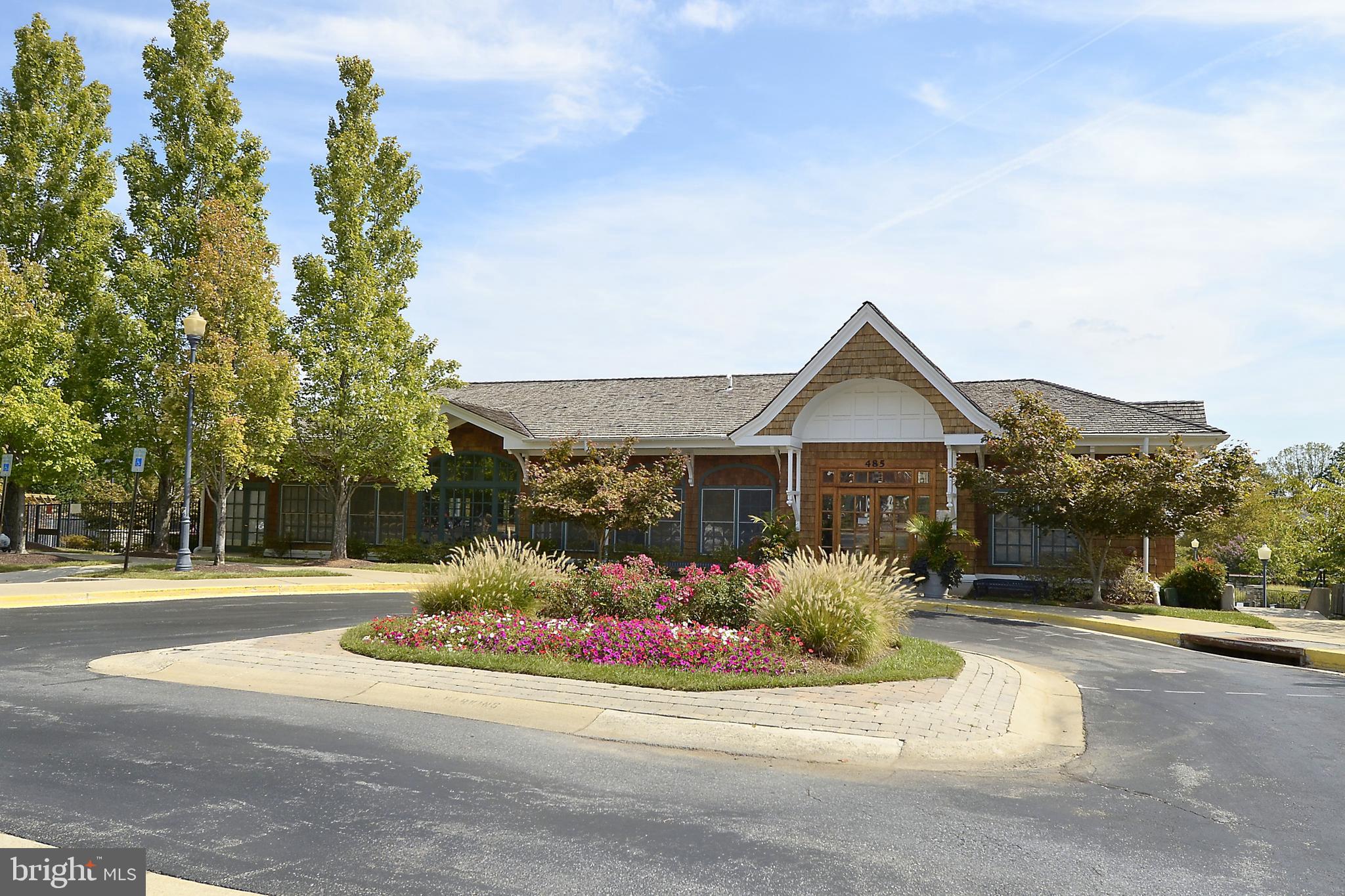 KENTLANDS - Residential