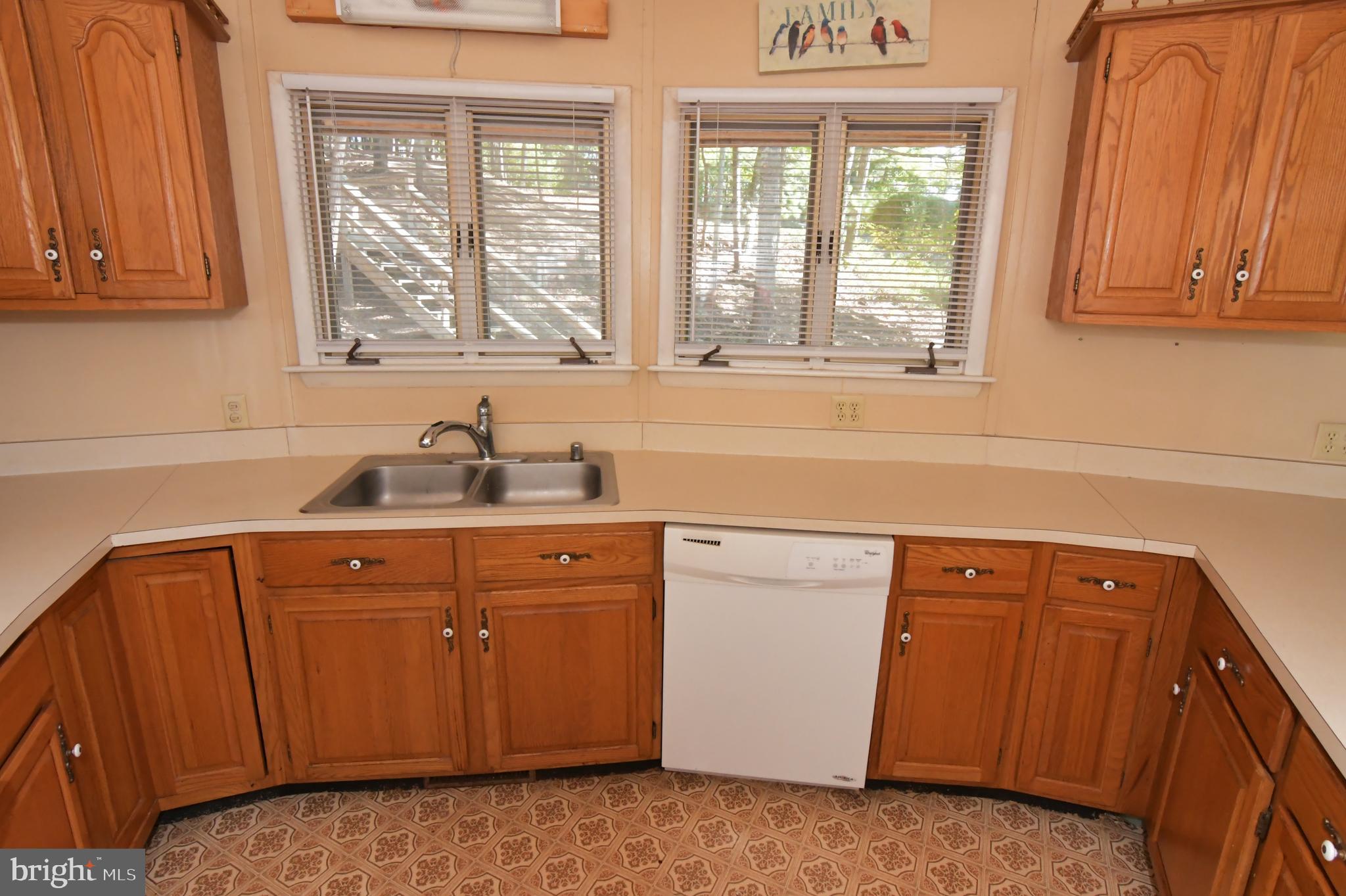 LAKE HOLIDAY ESTATES - Residential Lease