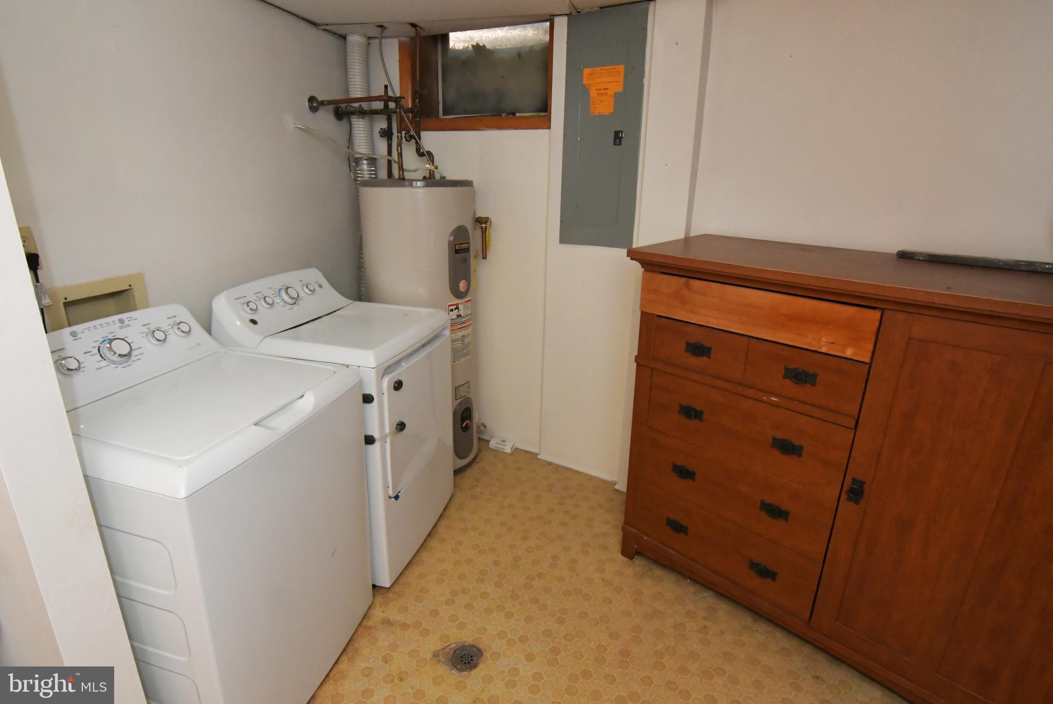 LAKE HOLIDAY ESTATES - Residential Lease