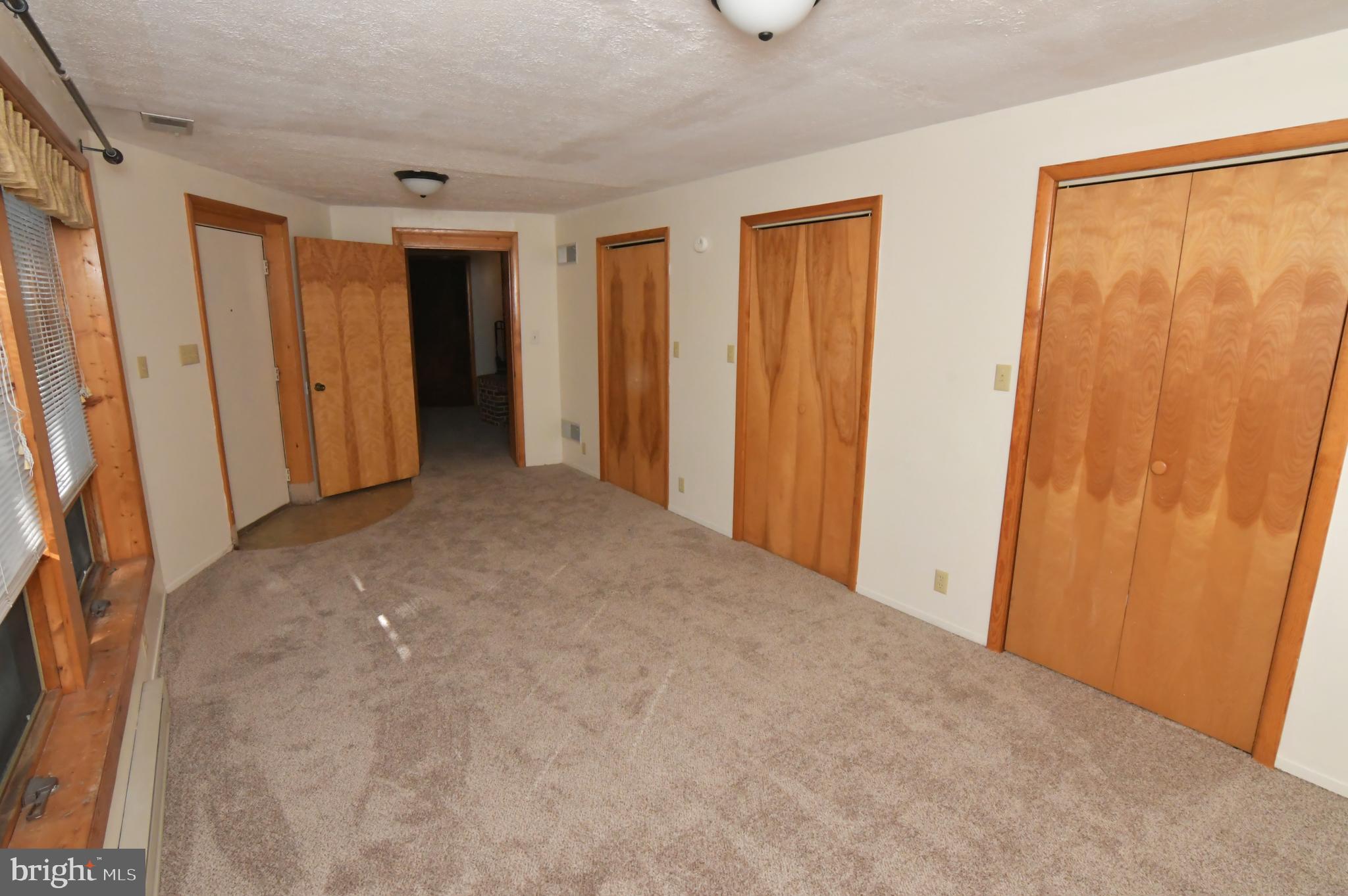 LAKE HOLIDAY ESTATES - Residential Lease