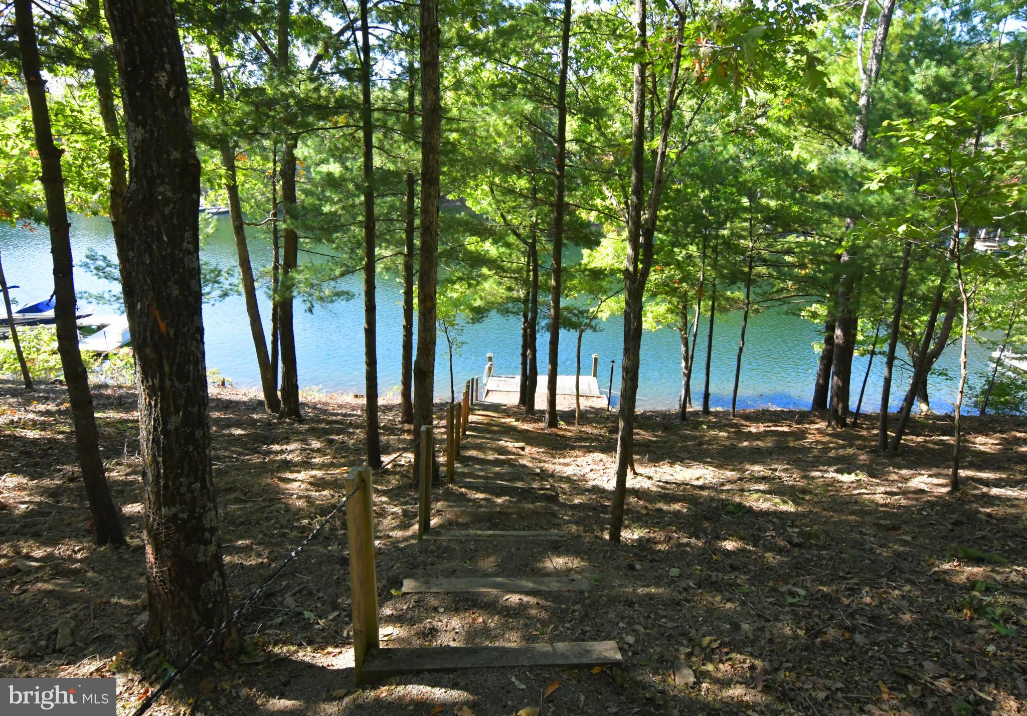 LAKE HOLIDAY ESTATES - Residential Lease