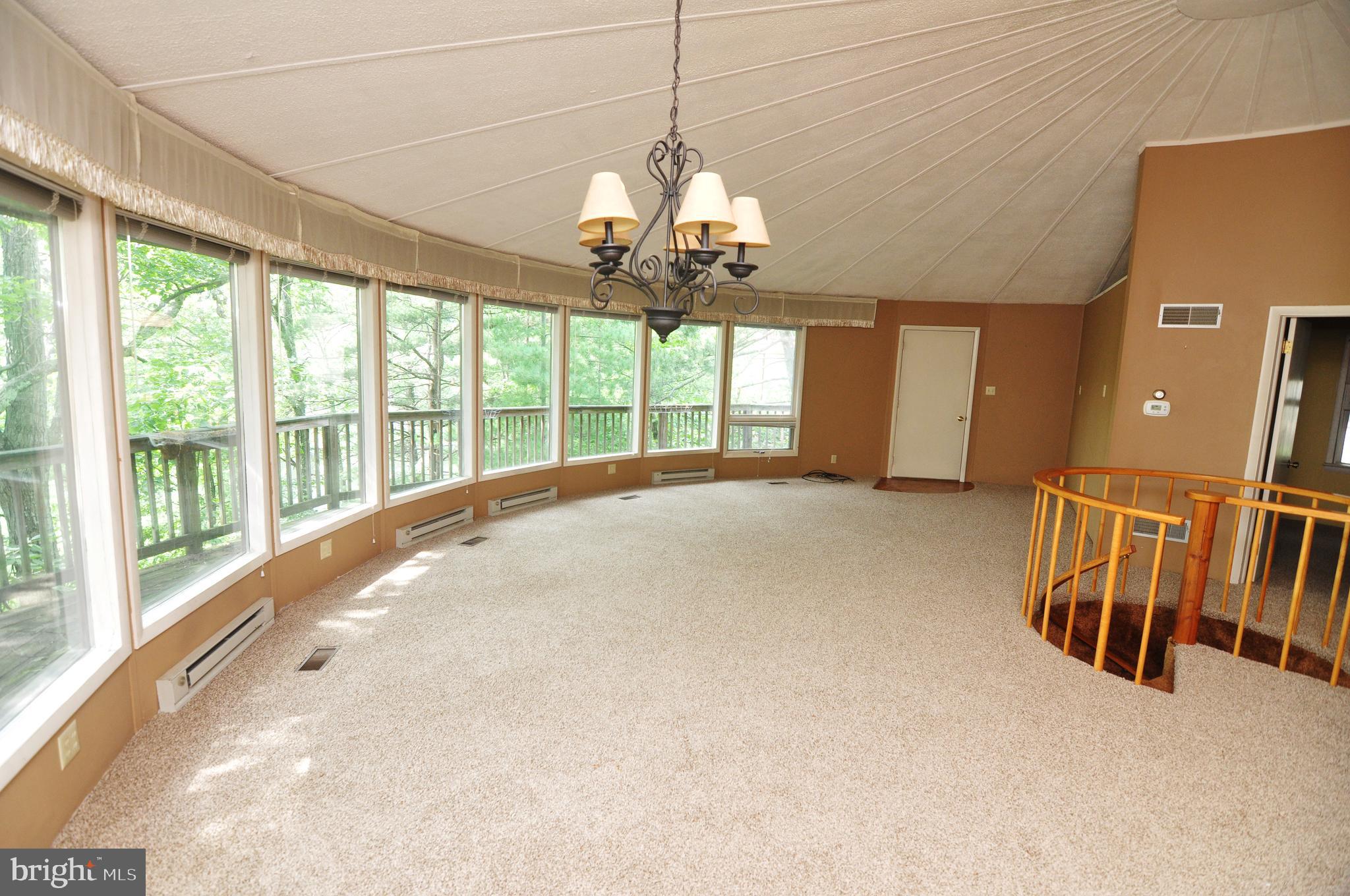 LAKE HOLIDAY ESTATES - Residential Lease